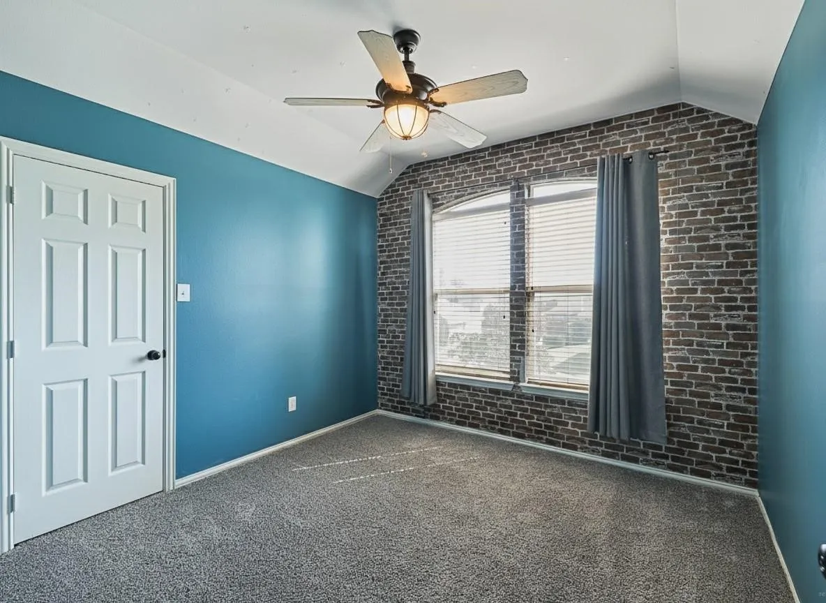 Single Family Residence For Rent in Collin County , 5004 Rain Forest Drive, Mc Kinney, Texas 75070, 4 Bedroom, 3 Bathroom, 2 Garage spaces, 2,554 Sqft, built in 2001, mls#21369824, Real Estate Agent in Mc Kinney, Homes For Rent in Collin county, Homes For Rent in Mc Kinney, Realtor in Mc Kinney Texas, Real Estate Brokerage Independent Realty Texas, Luminita Cordes Realtor