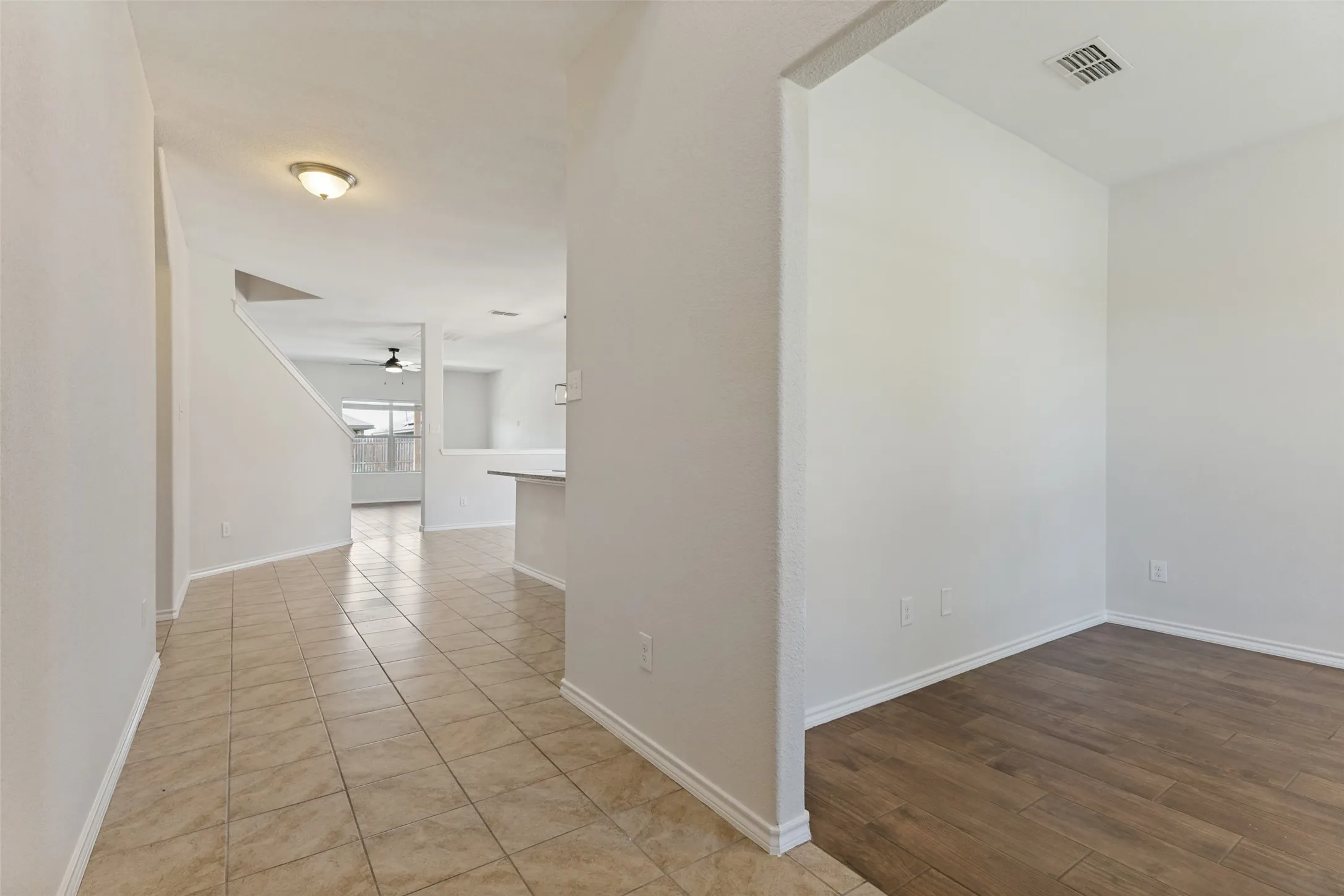 Single Family Residence For Sale in Tarrant County , 6365 Skipper Lane, Fort Worth, Texas 76179, 5 Bedroom, 4 Bathroom, 2 Garage spaces, 2,416 Sqft, built in 2017, mls#21369907, Real Estate Agent in Fort Worth, Homes For Sale in Tarrant county, Homes For Sale in Fort Worth, Realtor in Fort Worth Texas, Real Estate Brokerage Independent Realty Texas, Luminita Cordes Realtor