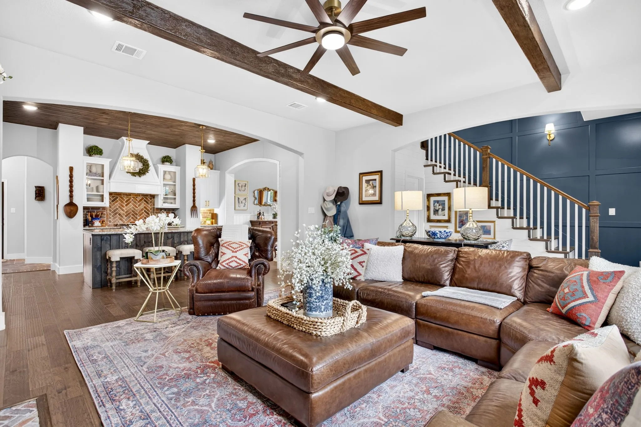 Single Family Residence For Sale in Parker County , 101 Parkview Drive, Aledo, Texas 76008, 4 Bedroom, 3 Bathroom, 2 Garage spaces, 2,927 Sqft, built in 2018, mls#21370077, Real Estate Agent in Aledo, Homes For Sale in Parker county, Homes For Sale in Aledo, Realtor in Aledo Texas, Real Estate Brokerage Independent Realty Texas, Luminita Cordes Realtor
