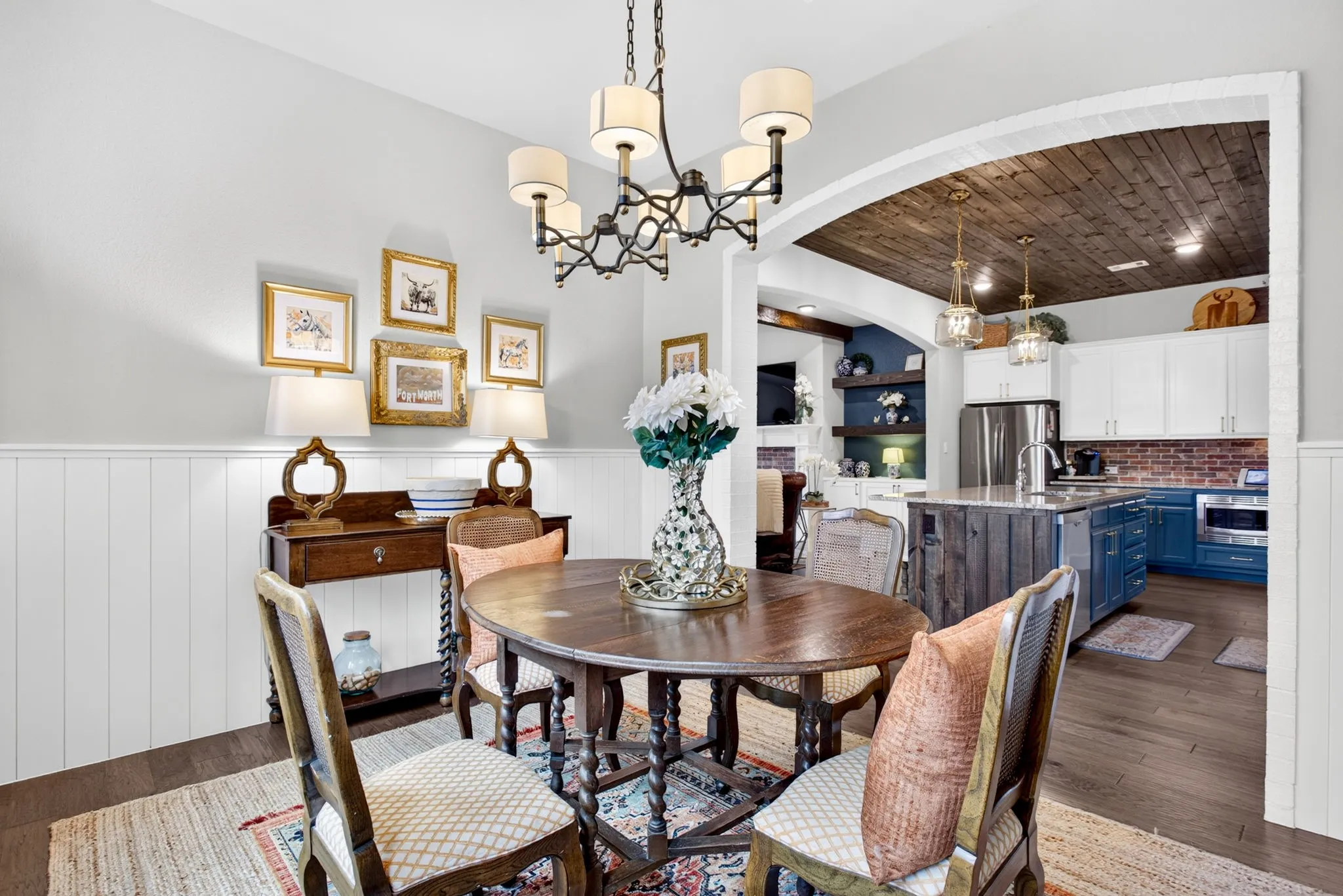 Single Family Residence For Sale in Parker County , 101 Parkview Drive, Aledo, Texas 76008, 4 Bedroom, 3 Bathroom, 2 Garage spaces, 2,927 Sqft, built in 2018, mls#21370077, Real Estate Agent in Aledo, Homes For Sale in Parker county, Homes For Sale in Aledo, Realtor in Aledo Texas, Real Estate Brokerage Independent Realty Texas, Luminita Cordes Realtor