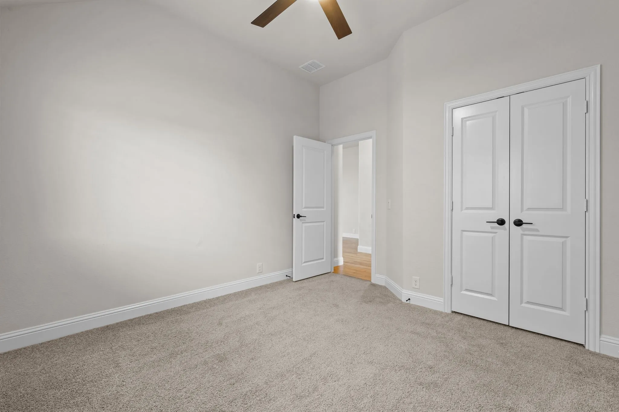#4 Bedroom