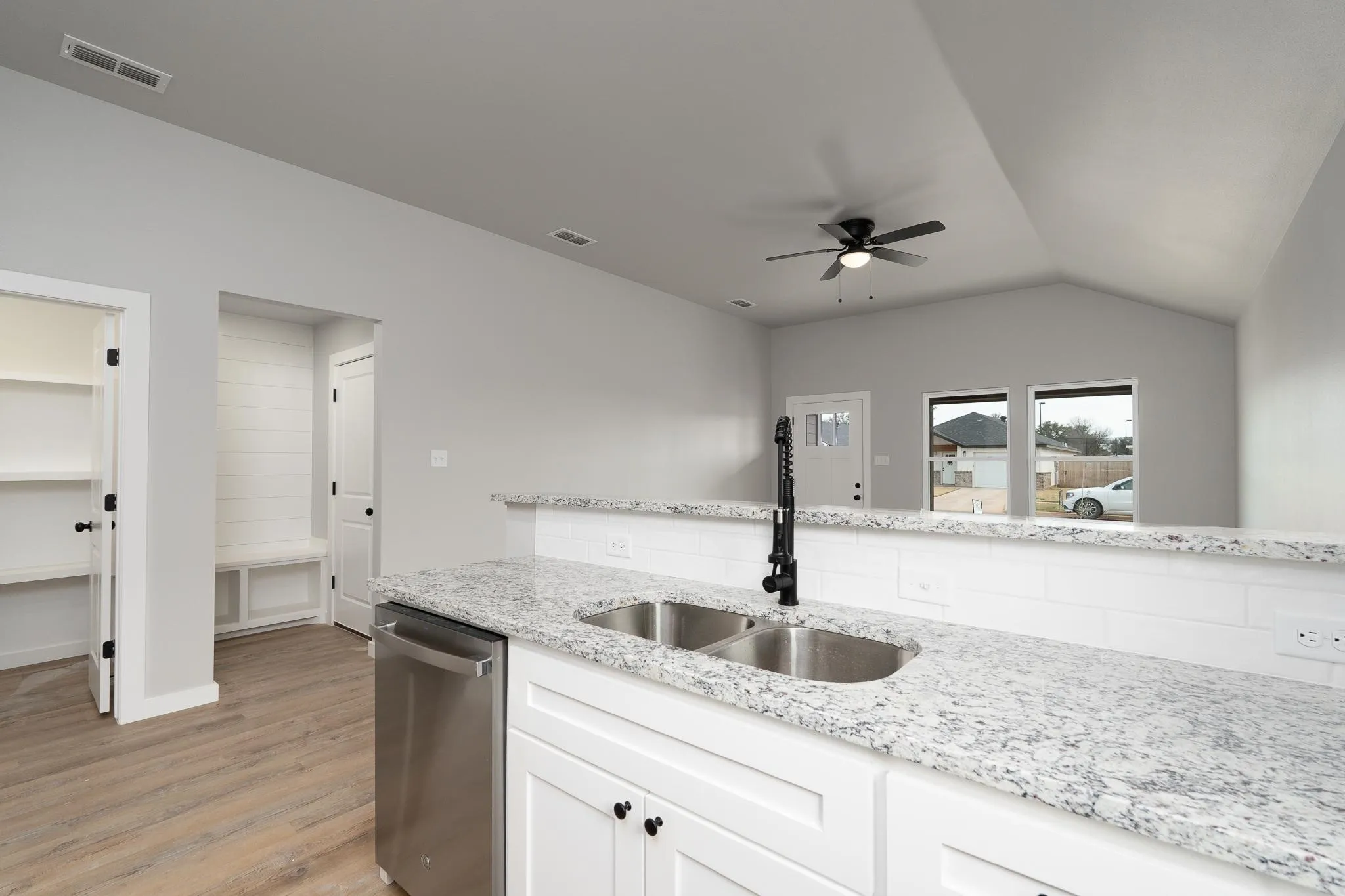 Single Family Residence For Rent in Taylor County , 163 Tombstone Road, Abilene, Texas 79602, 3 Bedroom, 2 Bathroom, 1 Garage spaces, 1,217 Sqft, built in 2024, mls#21370131, Real Estate Agent in Abilene, Homes For Rent in Taylor county, Homes For Rent in Abilene, Realtor in Abilene Texas, Real Estate Brokerage Independent Realty Texas, Luminita Cordes Realtor