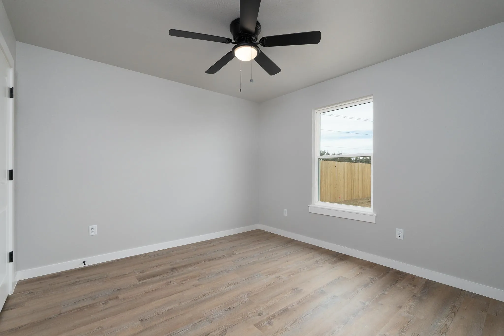 Single Family Residence For Rent in Taylor County , 163 Tombstone Road, Abilene, Texas 79602, 3 Bedroom, 2 Bathroom, 1 Garage spaces, 1,217 Sqft, built in 2024, mls#21370131, Real Estate Agent in Abilene, Homes For Rent in Taylor county, Homes For Rent in Abilene, Realtor in Abilene Texas, Real Estate Brokerage Independent Realty Texas, Luminita Cordes Realtor