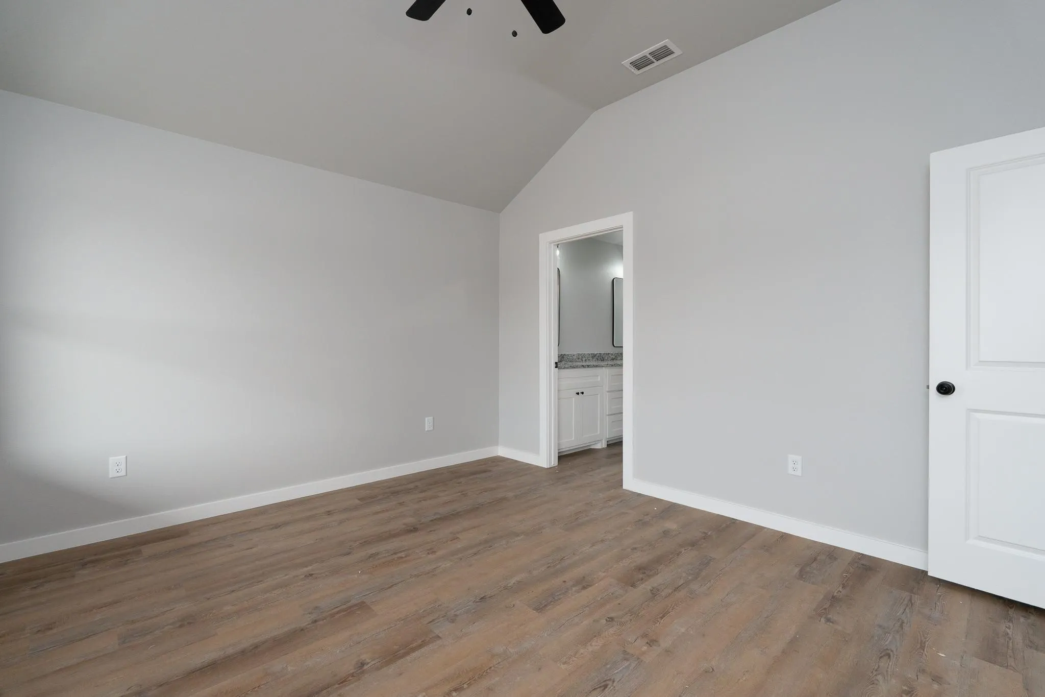 Single Family Residence For Rent in Taylor County , 163 Tombstone Road, Abilene, Texas 79602, 3 Bedroom, 2 Bathroom, 1 Garage spaces, 1,217 Sqft, built in 2024, mls#21370131, Real Estate Agent in Abilene, Homes For Rent in Taylor county, Homes For Rent in Abilene, Realtor in Abilene Texas, Real Estate Brokerage Independent Realty Texas, Luminita Cordes Realtor
