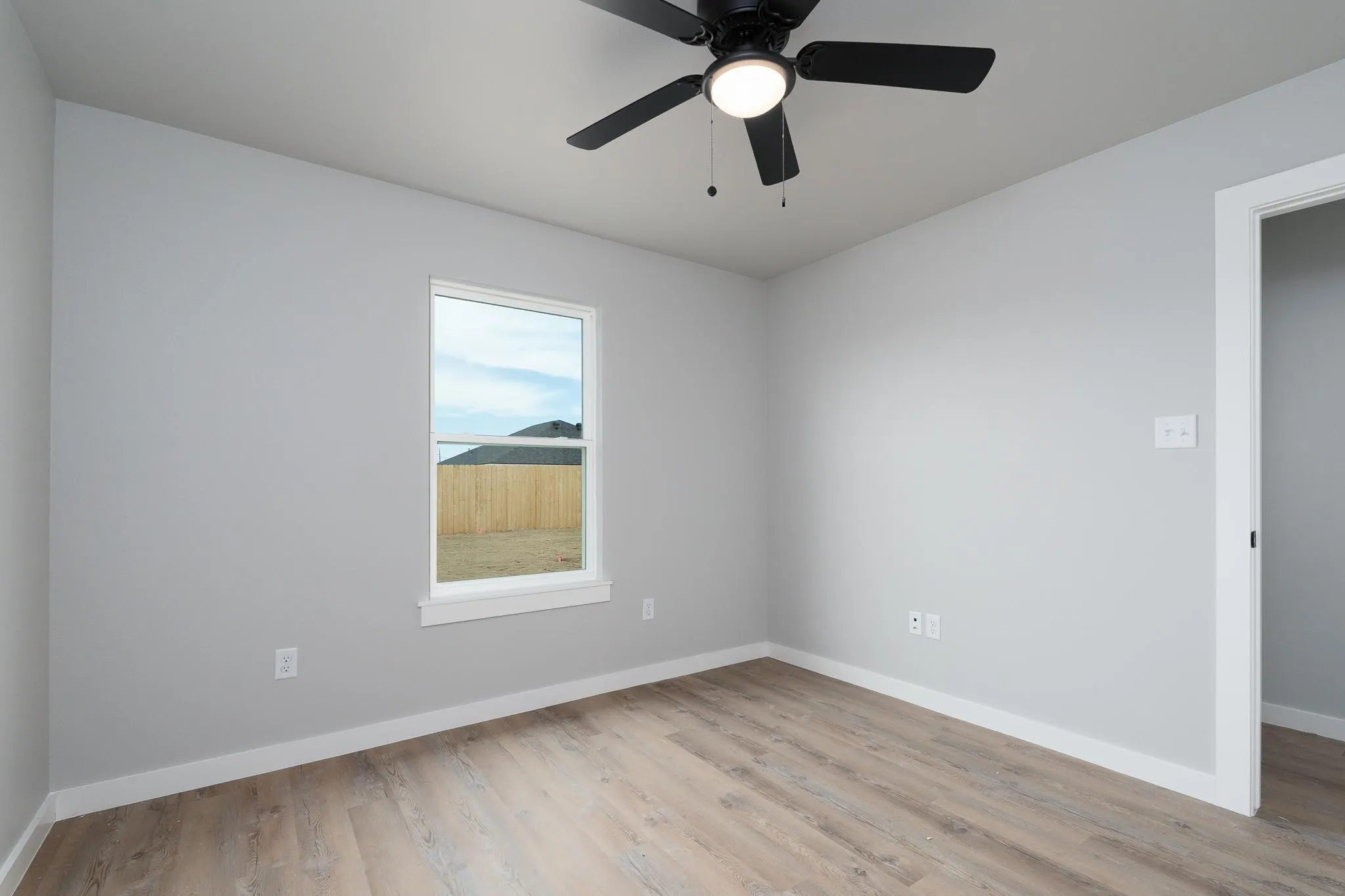 Single Family Residence For Rent in Taylor County , 163 Tombstone Road, Abilene, Texas 79602, 3 Bedroom, 2 Bathroom, 1 Garage spaces, 1,217 Sqft, built in 2024, mls#21370131, Real Estate Agent in Abilene, Homes For Rent in Taylor county, Homes For Rent in Abilene, Realtor in Abilene Texas, Real Estate Brokerage Independent Realty Texas, Luminita Cordes Realtor