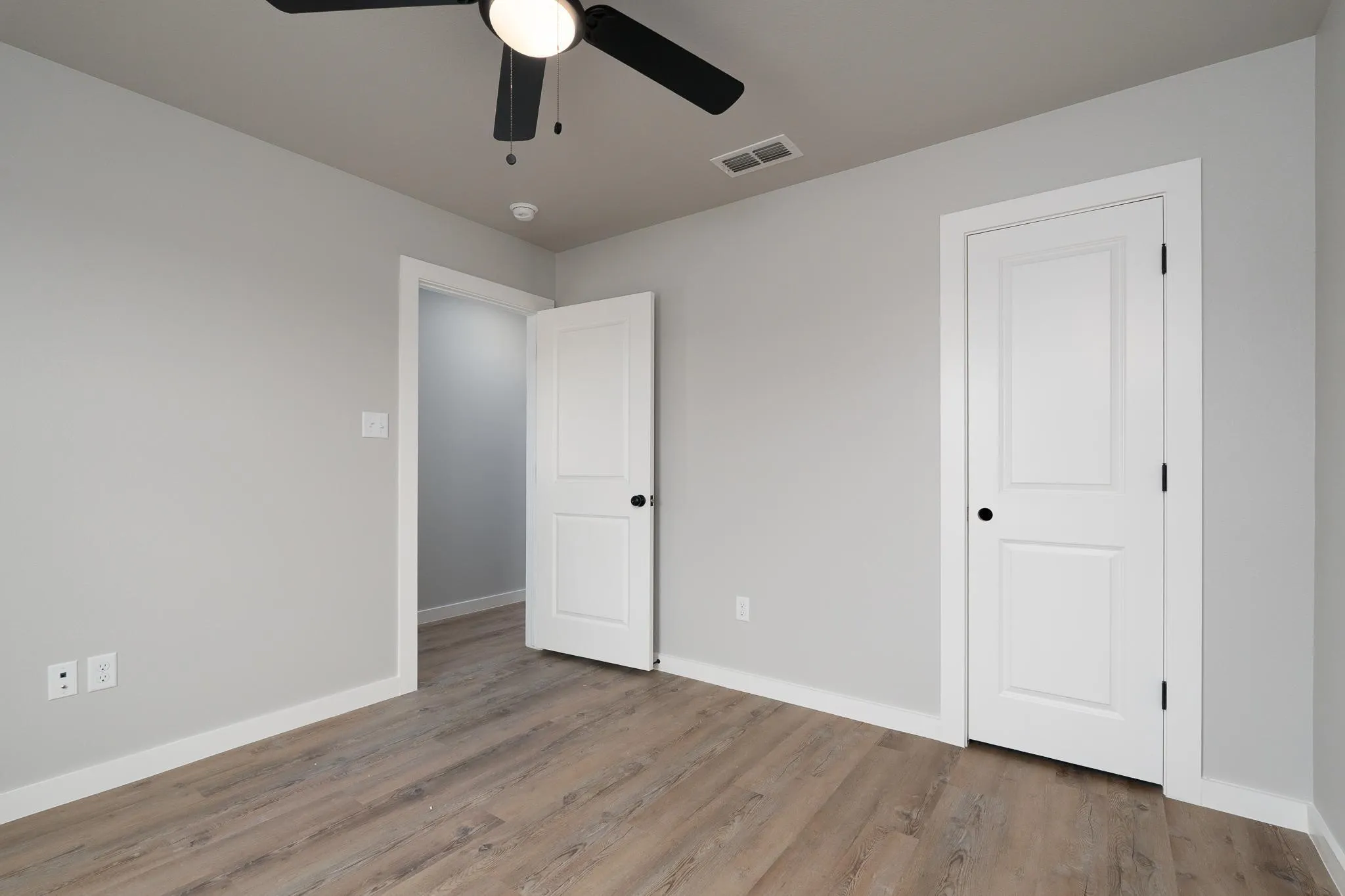 Single Family Residence For Rent in Taylor County , 163 Tombstone Road, Abilene, Texas 79602, 3 Bedroom, 2 Bathroom, 1 Garage spaces, 1,217 Sqft, built in 2024, mls#21370131, Real Estate Agent in Abilene, Homes For Rent in Taylor county, Homes For Rent in Abilene, Realtor in Abilene Texas, Real Estate Brokerage Independent Realty Texas, Luminita Cordes Realtor