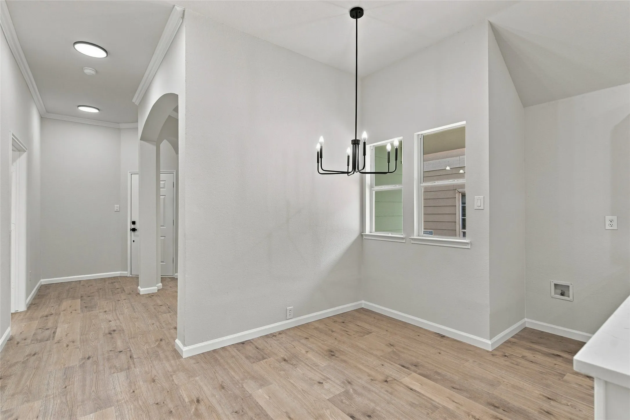 Single Family Residence For Sale in Denton County , 1401 Live Oak Lane, Savannah, Texas 76227, 3 Bedroom, 2 Bathroom, 2 Garage spaces, 1,657 Sqft, built in 2007, mls#21368710, Real Estate Agent in Savannah, Homes For Sale in Denton county, Homes For Sale in Savannah, Realtor in Savannah Texas, Real Estate Brokerage Independent Realty Texas, Luminita Cordes Realtor