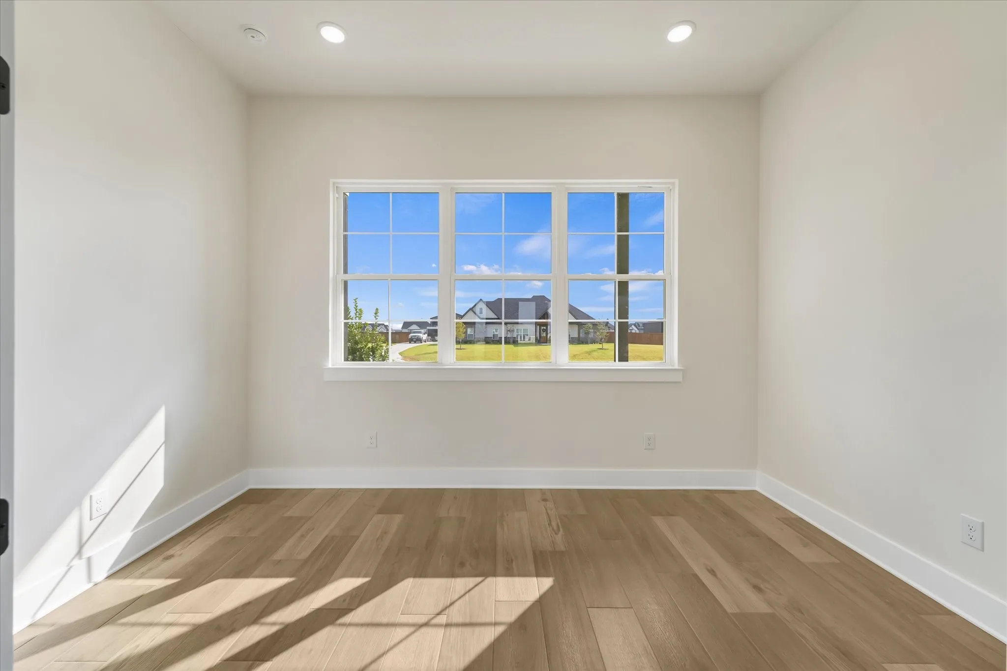 Single Family Residence For Sale in Ellis County , 10641 Rye Bread Lane, Venus, Texas 76084, 4 Bedroom, 4 Bathroom, 3 Garage spaces, 2,941 Sqft, built in 2026, mls#21368590, Real Estate Agent in Venus, Homes For Sale in Ellis county, Homes For Sale in Venus, Realtor in Venus Texas, Real Estate Brokerage Independent Realty Texas, Luminita Cordes Realtor