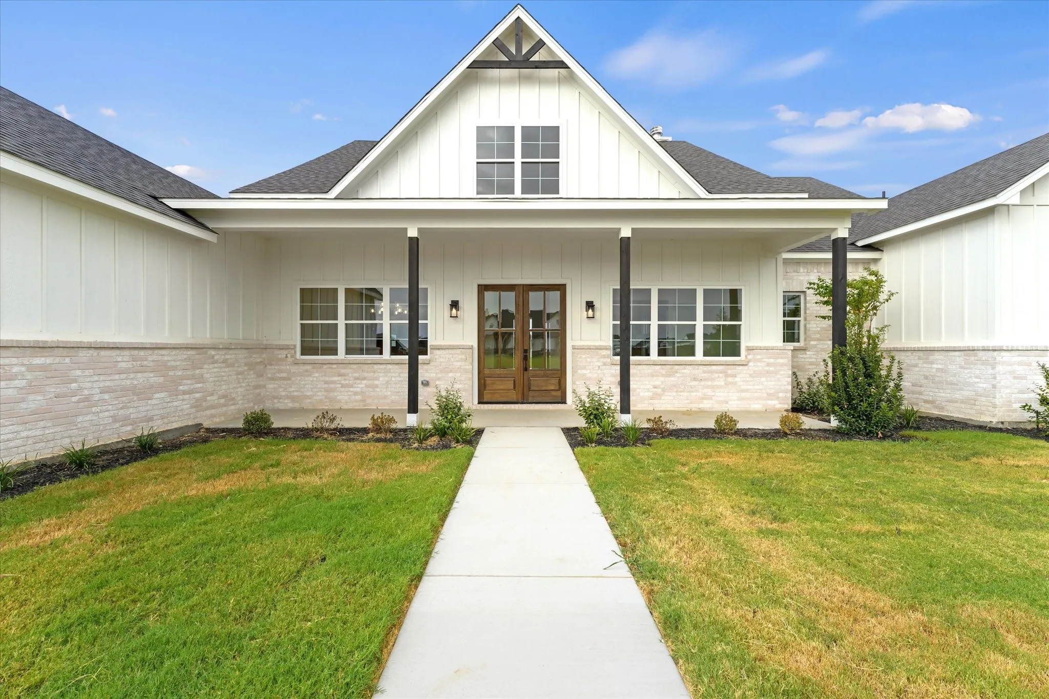 Single Family Residence For Sale in Ellis County , 10641 Rye Bread Lane, Venus, Texas 76084, 4 Bedroom, 4 Bathroom, 3 Garage spaces, 2,941 Sqft, built in 2026, mls#21368590, Real Estate Agent in Venus, Homes For Sale in Ellis county, Homes For Sale in Venus, Realtor in Venus Texas, Real Estate Brokerage Independent Realty Texas, Luminita Cordes Realtor