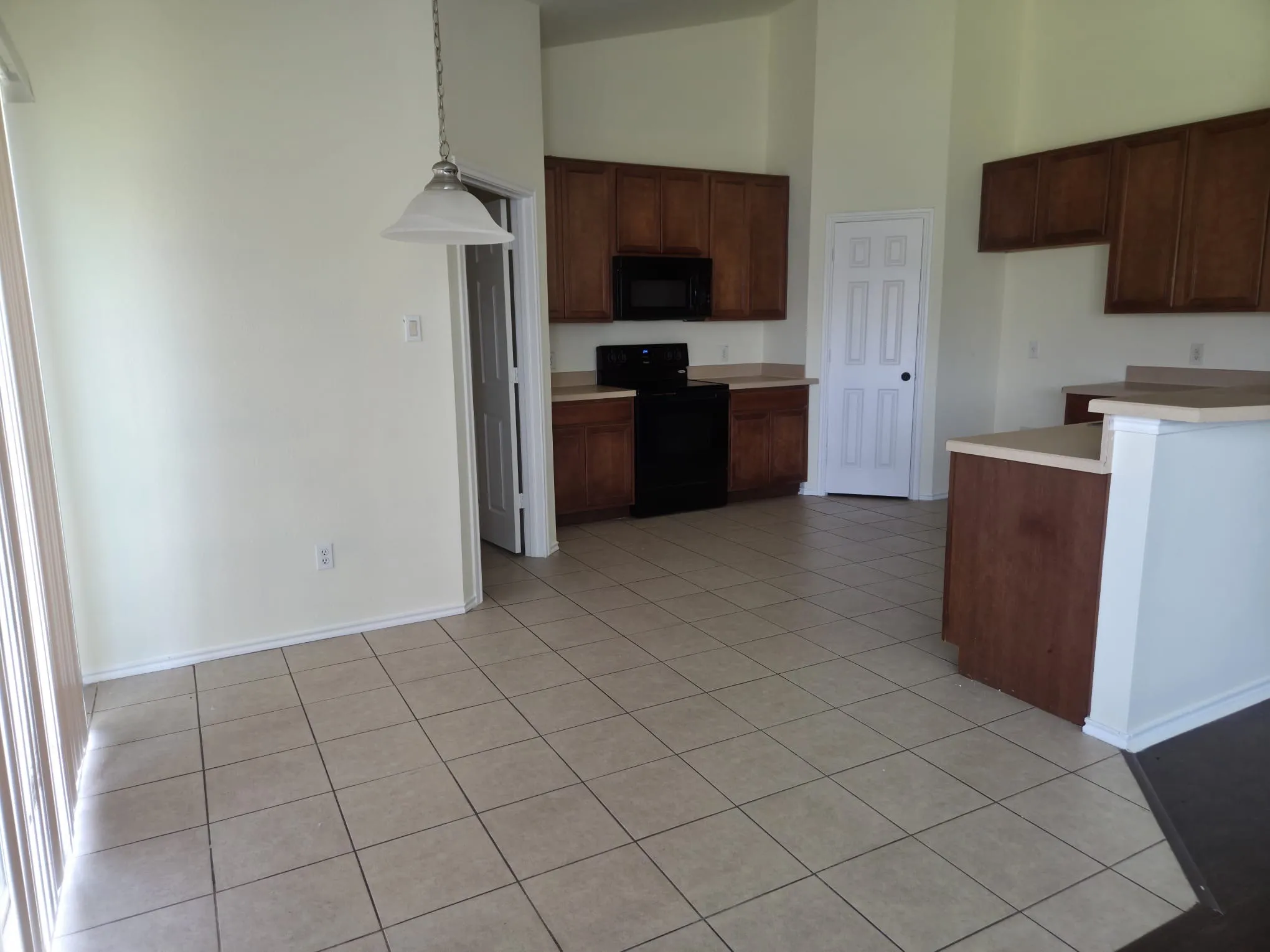 Single Family Residence For Rent in Tarrant County , 4016 Tarpon Springs Drive, Fort Worth, Texas 76123, 4 Bedroom, 2 Bathroom, 2 Garage spaces, 2,173 Sqft, built in 2005, mls#21369480, Real Estate Agent in Fort Worth, Homes For Rent in Tarrant county, Homes For Rent in Fort Worth, Realtor in Fort Worth Texas, Real Estate Brokerage Independent Realty Texas, Luminita Cordes Realtor