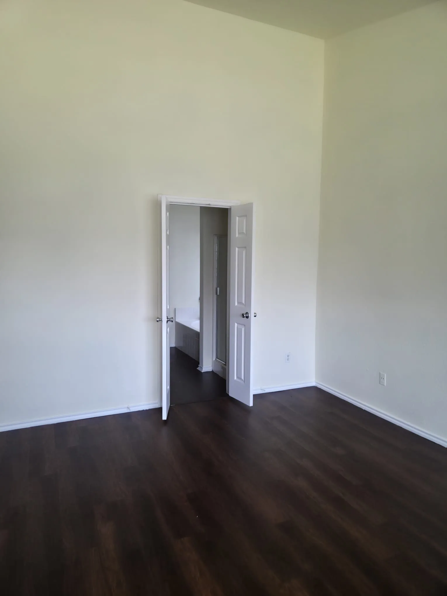 Single Family Residence For Rent in Tarrant County , 4016 Tarpon Springs Drive, Fort Worth, Texas 76123, 4 Bedroom, 2 Bathroom, 2 Garage spaces, 2,173 Sqft, built in 2005, mls#21369480, Real Estate Agent in Fort Worth, Homes For Rent in Tarrant county, Homes For Rent in Fort Worth, Realtor in Fort Worth Texas, Real Estate Brokerage Independent Realty Texas, Luminita Cordes Realtor