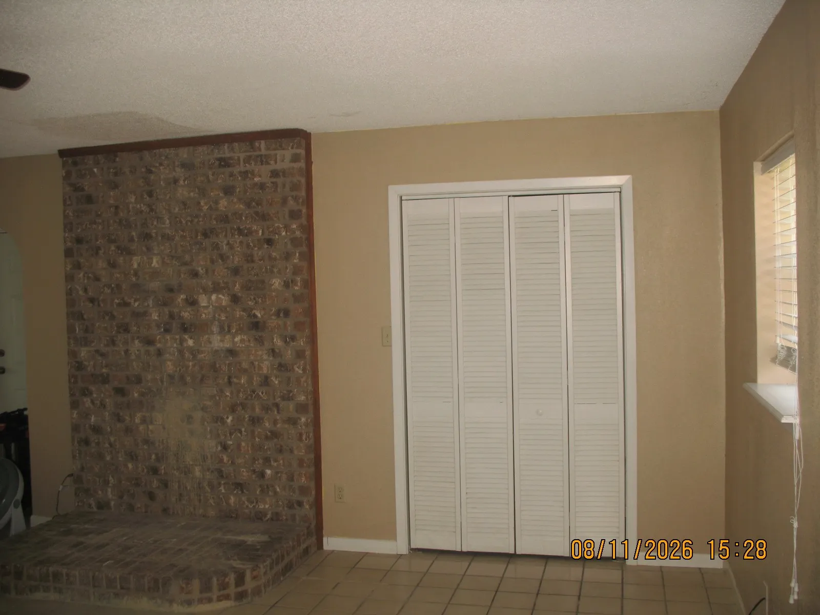Single Family Residence For Sale in Callahan County , 903 SW Mesquite Drive, Clyde, Texas 79510, 3 Bedroom, 2 Bathroom, 2 Garage spaces, 1,378 Sqft, built in 1984, mls#21360698, Real Estate Agent in Clyde, Homes For Sale in Callahan county, Homes For Sale in Clyde, Realtor in Clyde Texas, Real Estate Brokerage Independent Realty Texas, Luminita Cordes Realtor