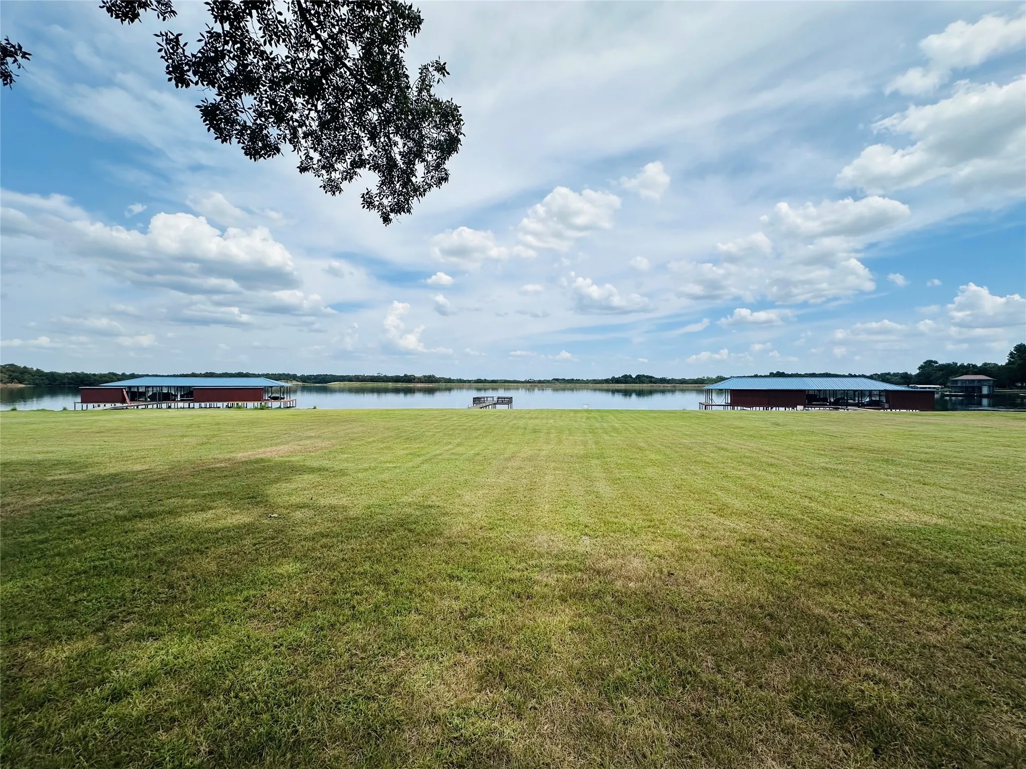 Unimproved Land For Sale in Henderson County , 36-40 Pedernales East, Athens, Texas 75752, 0, 0, Garage spaces, 0 Sqft, built in 0, mls#21370151, Real Estate Agent in Athens, Homes For Sale in Henderson county, Homes For Sale in Athens, Realtor in Athens Texas, Real Estate Brokerage Independent Realty Texas, Luminita Cordes Realtor