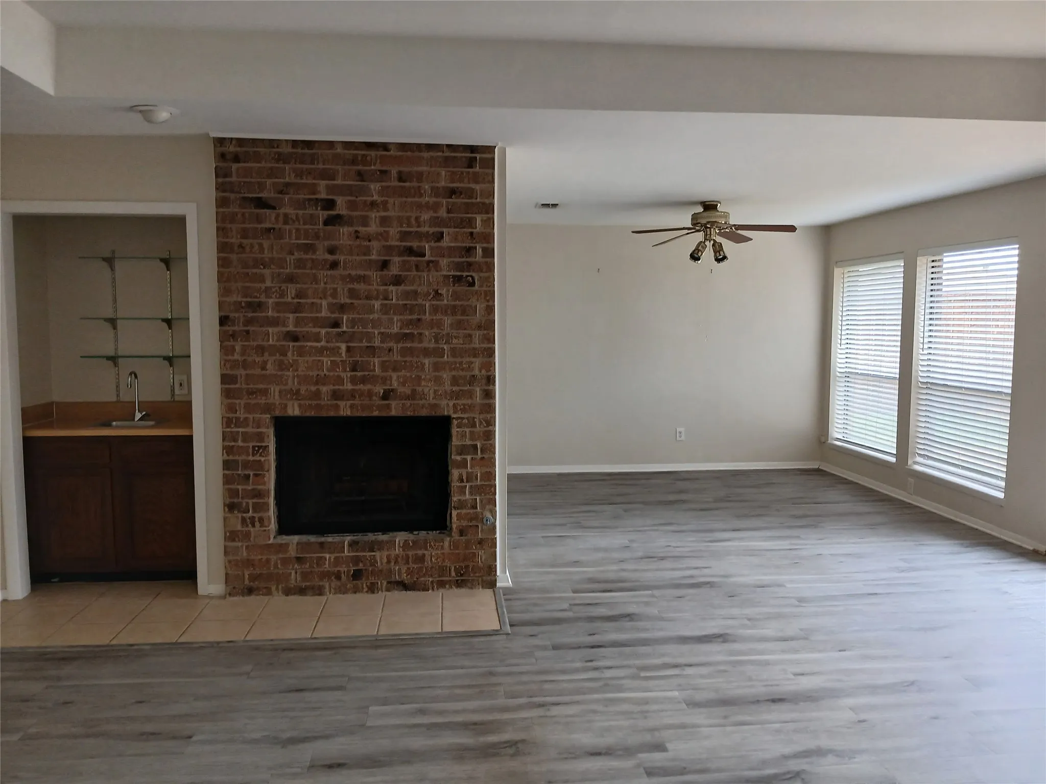 Single Family Residence For Rent in Dallas County , 133 Oakbrook, Coppell, Texas 75019, 2 Bedroom, 2 Bathroom, 2 Garage spaces, 1,312 Sqft, built in 1981, mls#21363887, Real Estate Agent in Coppell, Homes For Rent in Dallas county, Homes For Rent in Coppell, Realtor in Coppell Texas, Real Estate Brokerage Independent Realty Texas, Luminita Cordes Realtor