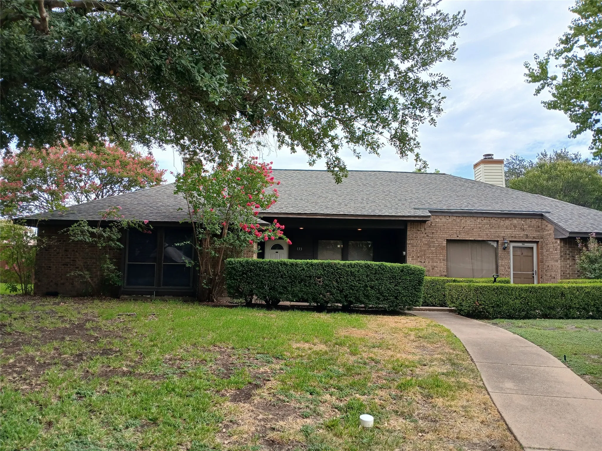 Single Family Residence For Rent in Dallas County , 133 Oakbrook, Coppell, Texas 75019, 2 Bedroom, 2 Bathroom, 2 Garage spaces, 1,312 Sqft, built in 1981, mls#21363887, Real Estate Agent in Coppell, Homes For Rent in Dallas county, Homes For Rent in Coppell, Realtor in Coppell Texas, Real Estate Brokerage Independent Realty Texas, Luminita Cordes Realtor