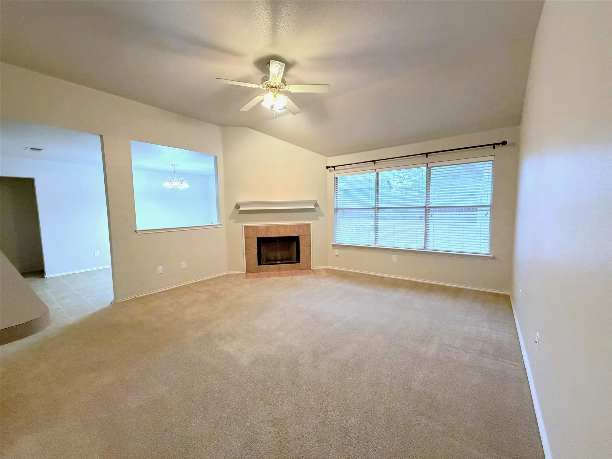 Single Family Residence For Rent in Tarrant County , 4720 Saint Thomas Place, Fort Worth, Texas 76135, 3 Bedroom, 2 Bathroom, 2 Garage spaces, 1,982 Sqft, built in 1996, mls#21369976, Real Estate Agent in Fort Worth, Homes For Rent in Tarrant county, Homes For Rent in Fort Worth, Realtor in Fort Worth Texas, Real Estate Brokerage Independent Realty Texas, Luminita Cordes Realtor