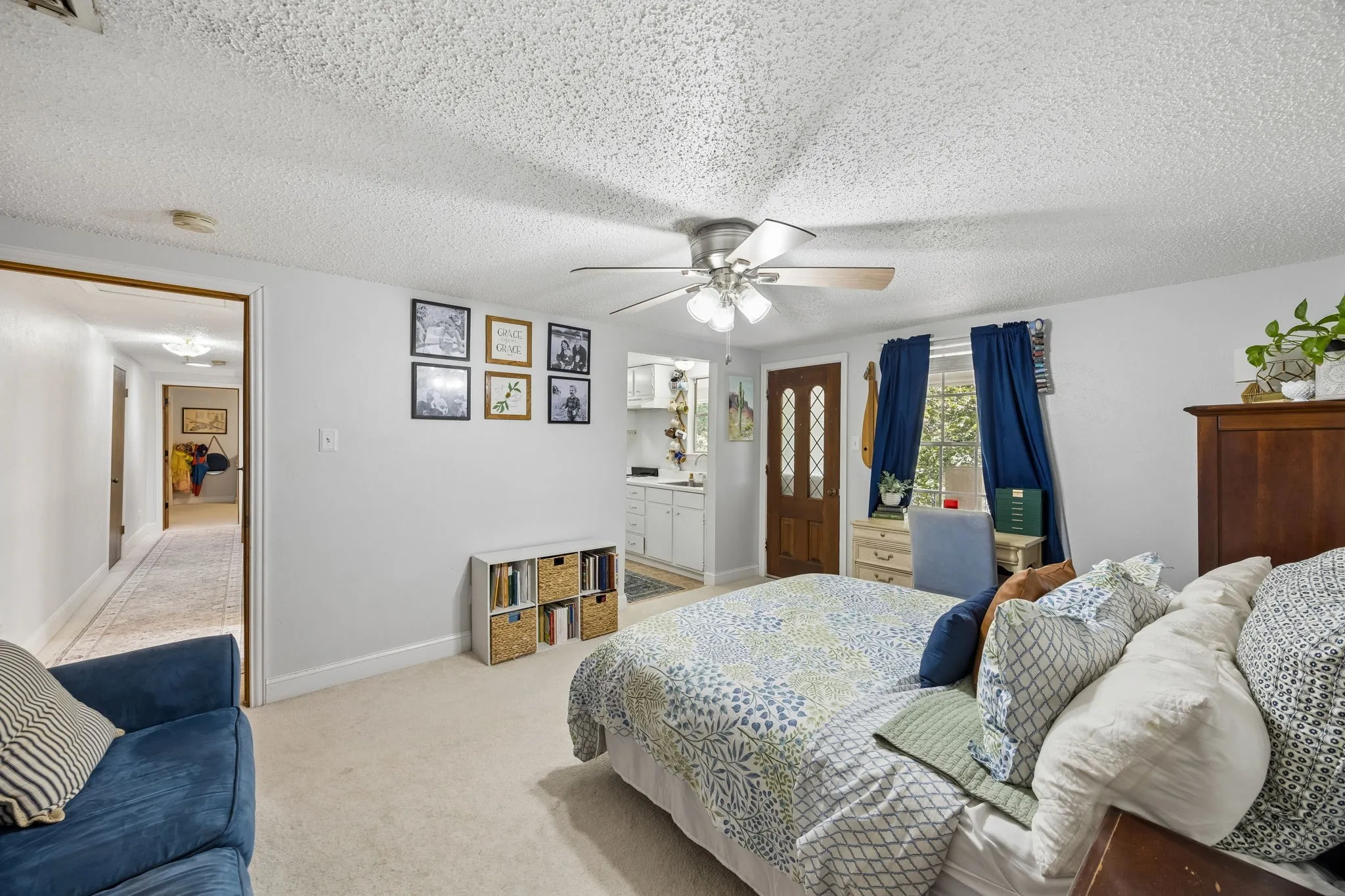 Single Family Residence For Sale in Tarrant County , 9300 Indian Knoll Trail, Keller, Texas 76248, 5 Bedroom, 3 Bathroom, 2 Garage spaces, 3,200 Sqft, built in 1971, mls#21369603, Real Estate Agent in Keller, Homes For Sale in Tarrant county, Homes For Sale in Keller, Realtor in Keller Texas, Real Estate Brokerage Independent Realty Texas, Luminita Cordes Realtor