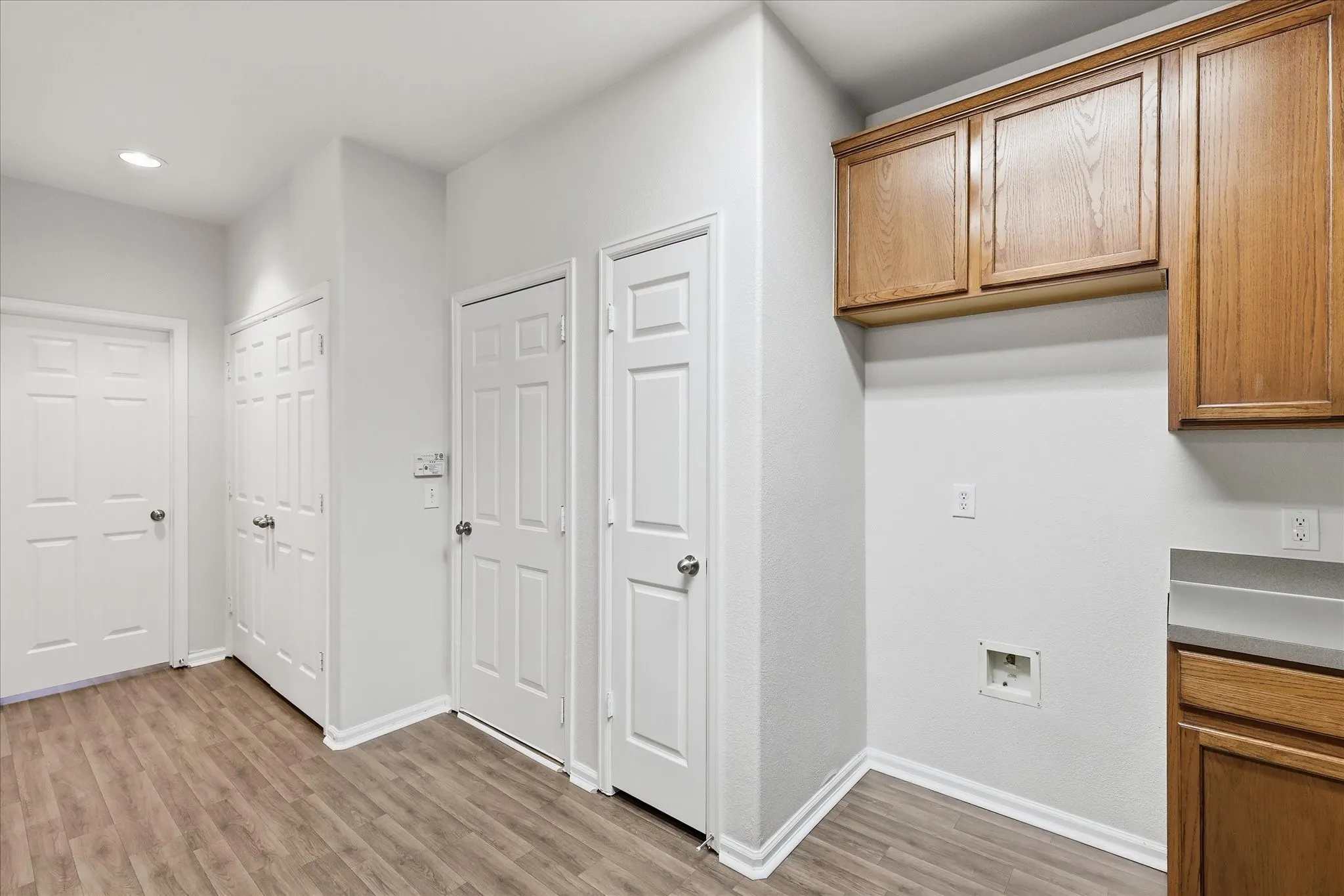 Townhouse For Sale in Denton County , 424 Legends Drive, Lewisville, Texas 75057, 3 Bedroom, 3 Bathroom, 2 Garage spaces, 1,710 Sqft, built in 2005, mls#21367456, Real Estate Agent in Lewisville, Homes For Sale in Denton county, Homes For Sale in Lewisville, Realtor in Lewisville Texas, Real Estate Brokerage Independent Realty Texas, Luminita Cordes Realtor