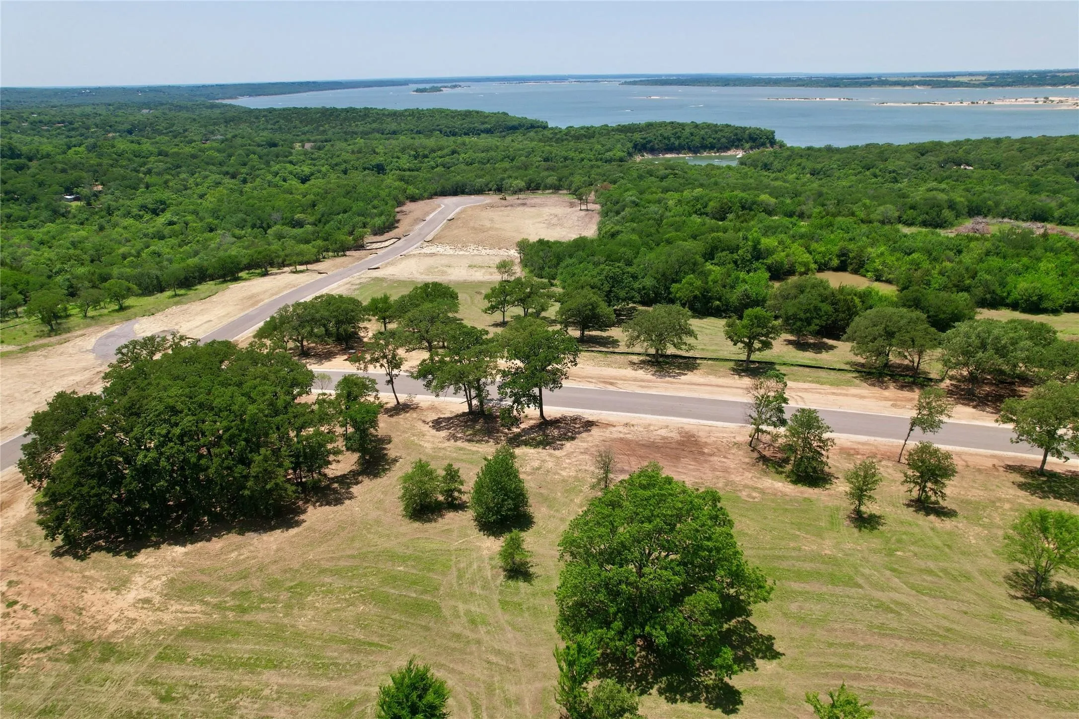 Unimproved Land For Sale in Grayson County , 63 S Cresent Drive, Pottsboro, Texas 75076, 0, 0, Garage spaces, 0 Sqft, built in 0, mls#20354088, Real Estate Agent in Pottsboro, Homes For Sale in Grayson county, Homes For Sale in Pottsboro, Realtor in Pottsboro Texas, Real Estate Brokerage Independent Realty Texas, Luminita Cordes Realtor