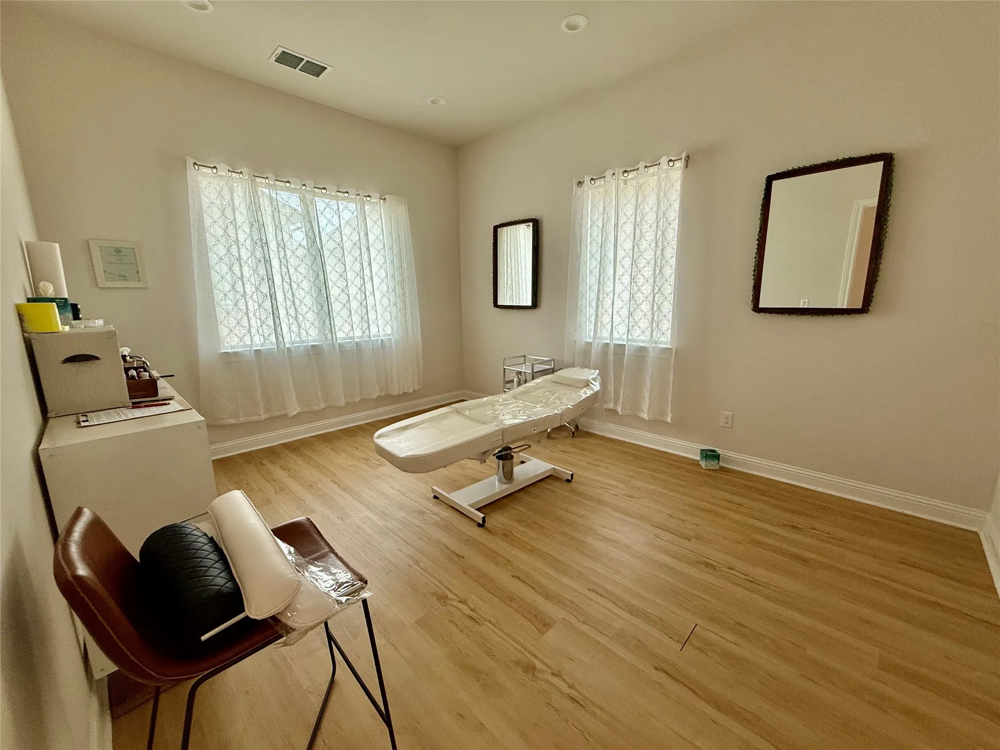 Office For Rent in Denton County , 4425 Plano Pkwy 1504, Carrollton, Texas 75010, 0, 0, Garage spaces, 1,228 Sqft, built in 2022, mls#21367244, Real Estate Agent in Carrollton, Homes For Rent in Denton county, Homes For Rent in Carrollton, Realtor in Carrollton Texas, Real Estate Brokerage Independent Realty Texas, Luminita Cordes Realtor