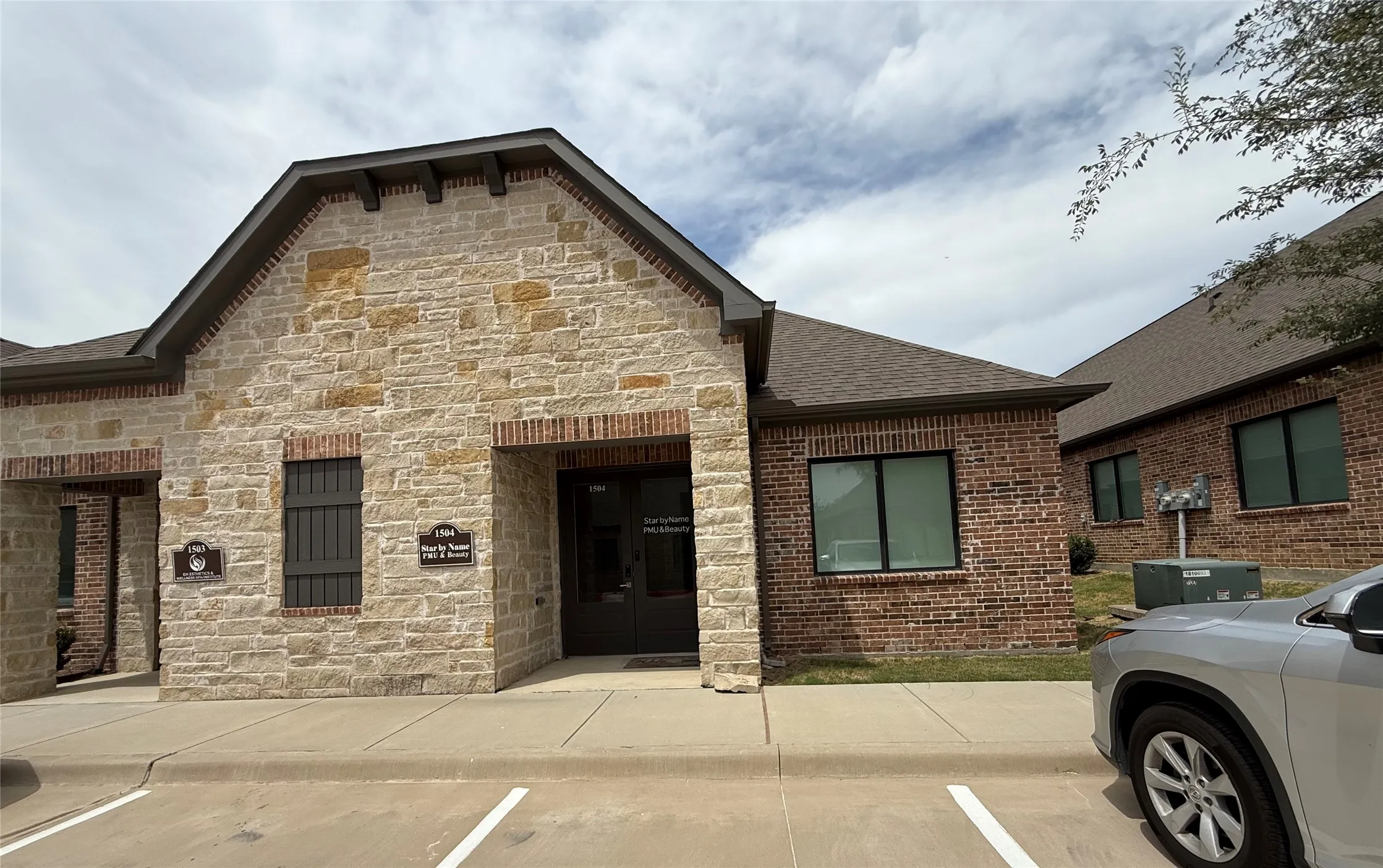 Office For Rent in Denton County , 4425 Plano Pkwy 1504, Carrollton, Texas 75010, 0, 0, Garage spaces, 1,228 Sqft, built in 2022, mls#21367244, Real Estate Agent in Carrollton, Homes For Rent in Denton county, Homes For Rent in Carrollton, Realtor in Carrollton Texas, Real Estate Brokerage Independent Realty Texas, Luminita Cordes Realtor