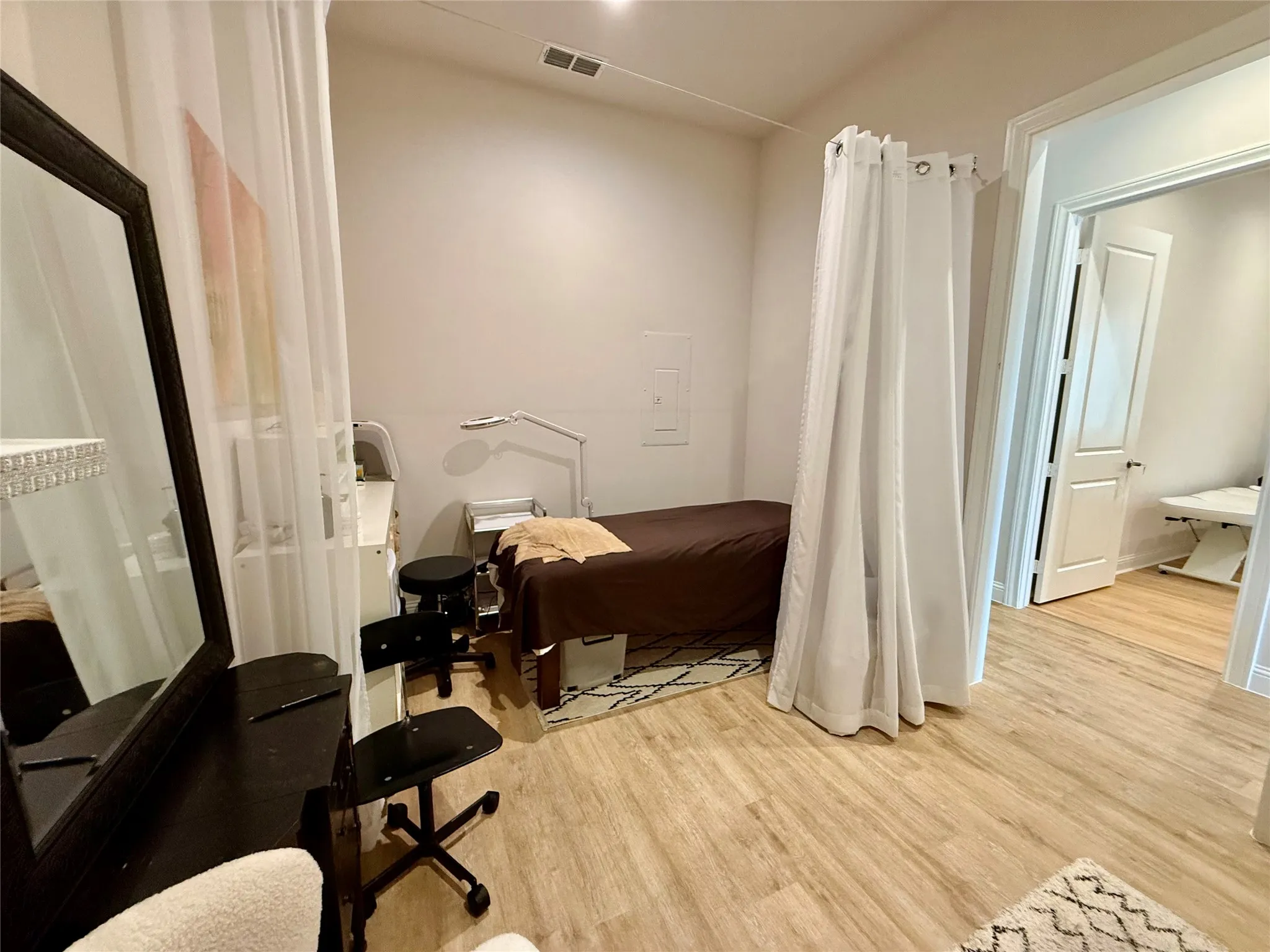 Office For Rent in Denton County , 4425 Plano Pkwy 1504, Carrollton, Texas 75010, 0, 0, Garage spaces, 1,228 Sqft, built in 2022, mls#21367244, Real Estate Agent in Carrollton, Homes For Rent in Denton county, Homes For Rent in Carrollton, Realtor in Carrollton Texas, Real Estate Brokerage Independent Realty Texas, Luminita Cordes Realtor