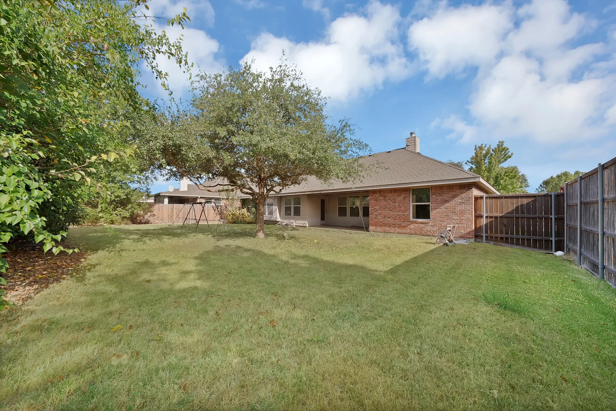 Single Family Residence For Sale in Collin County , 3017 Jacob Drive, Wylie, Texas 75098, 3 Bedroom, 2 Bathroom, 2 Garage spaces, 2,265 Sqft, built in 2004, mls#21364138, Real Estate Agent in Wylie, Homes For Sale in Collin county, Homes For Sale in Wylie, Realtor in Wylie Texas, Real Estate Brokerage Independent Realty Texas, Luminita Cordes Realtor