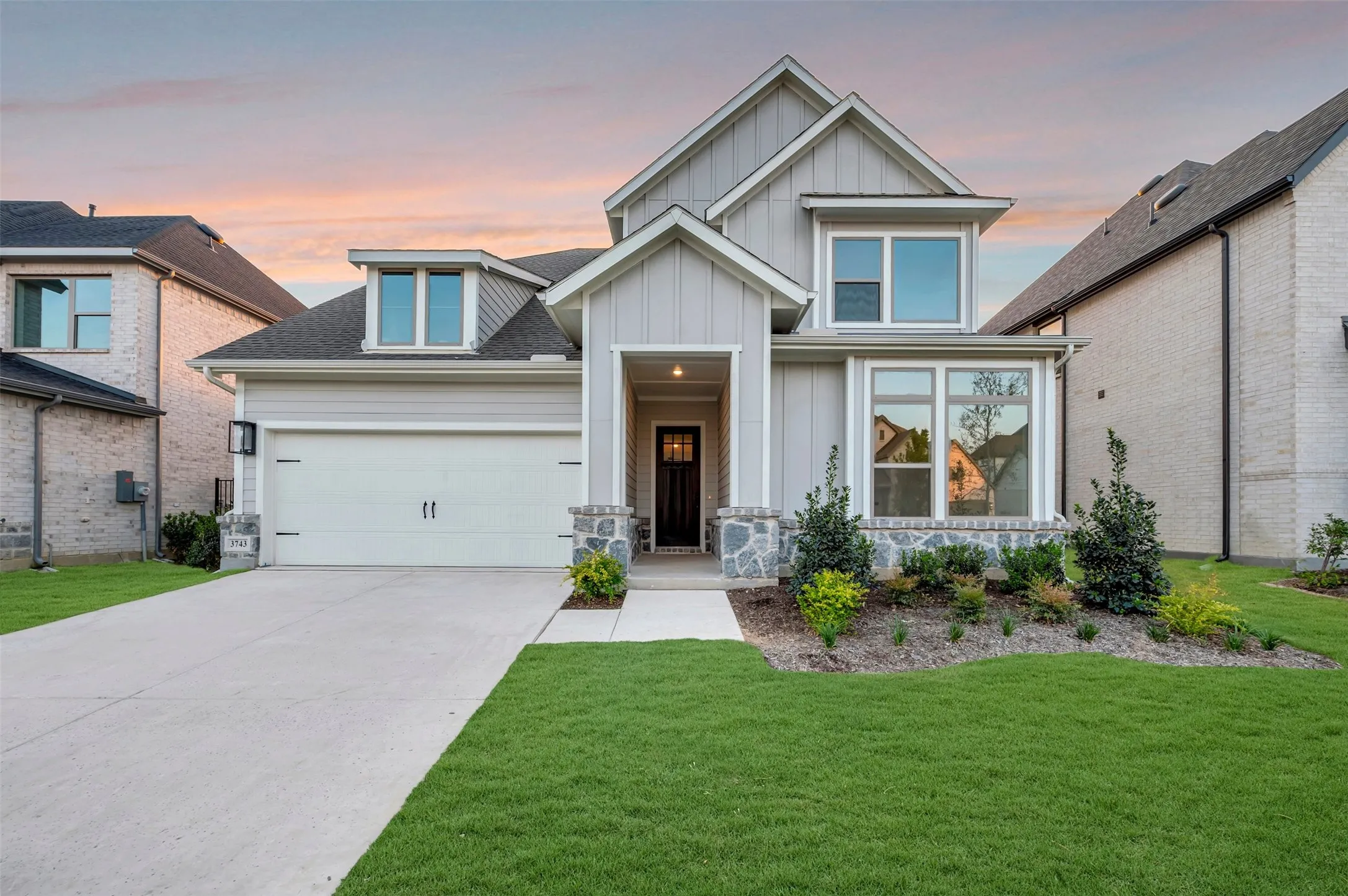 Single Family Residence For Sale in Ellis County , 3743 Bermuda Grass Way, Venus, Texas 76084, 4 Bedroom, 5 Bathroom, 3 Garage spaces, 3,335 Sqft, built in 2026, mls#21370186, Real Estate Agent in Venus, Homes For Sale in Ellis county, Homes For Sale in Venus, Realtor in Venus Texas, Real Estate Brokerage Independent Realty Texas, Luminita Cordes Realtor