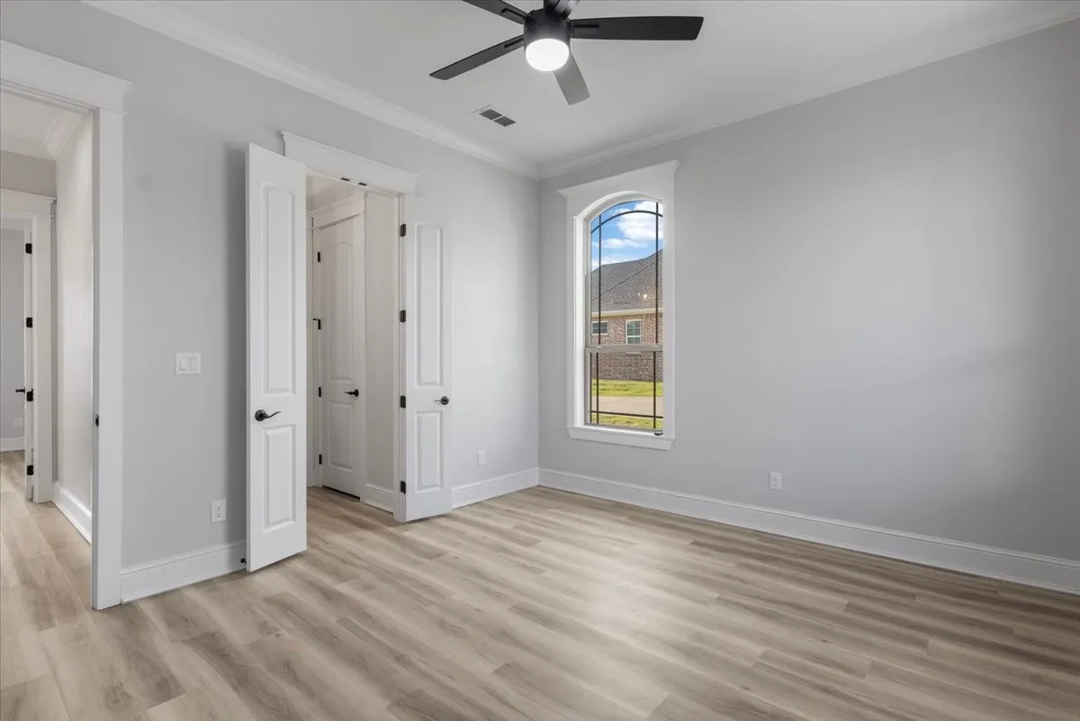 Single Family Residence For Sale in Smith County , 93 Ryder Cup Trail, Hideaway, Texas 75771, 3 Bedroom, 3 Bathroom, 2 Garage spaces, 3,100 Sqft, built in 2023, mls#21369837, Real Estate Agent in Hideaway, Homes For Sale in Smith county, Homes For Sale in Hideaway, Realtor in Hideaway Texas, Real Estate Brokerage Independent Realty Texas, Luminita Cordes Realtor