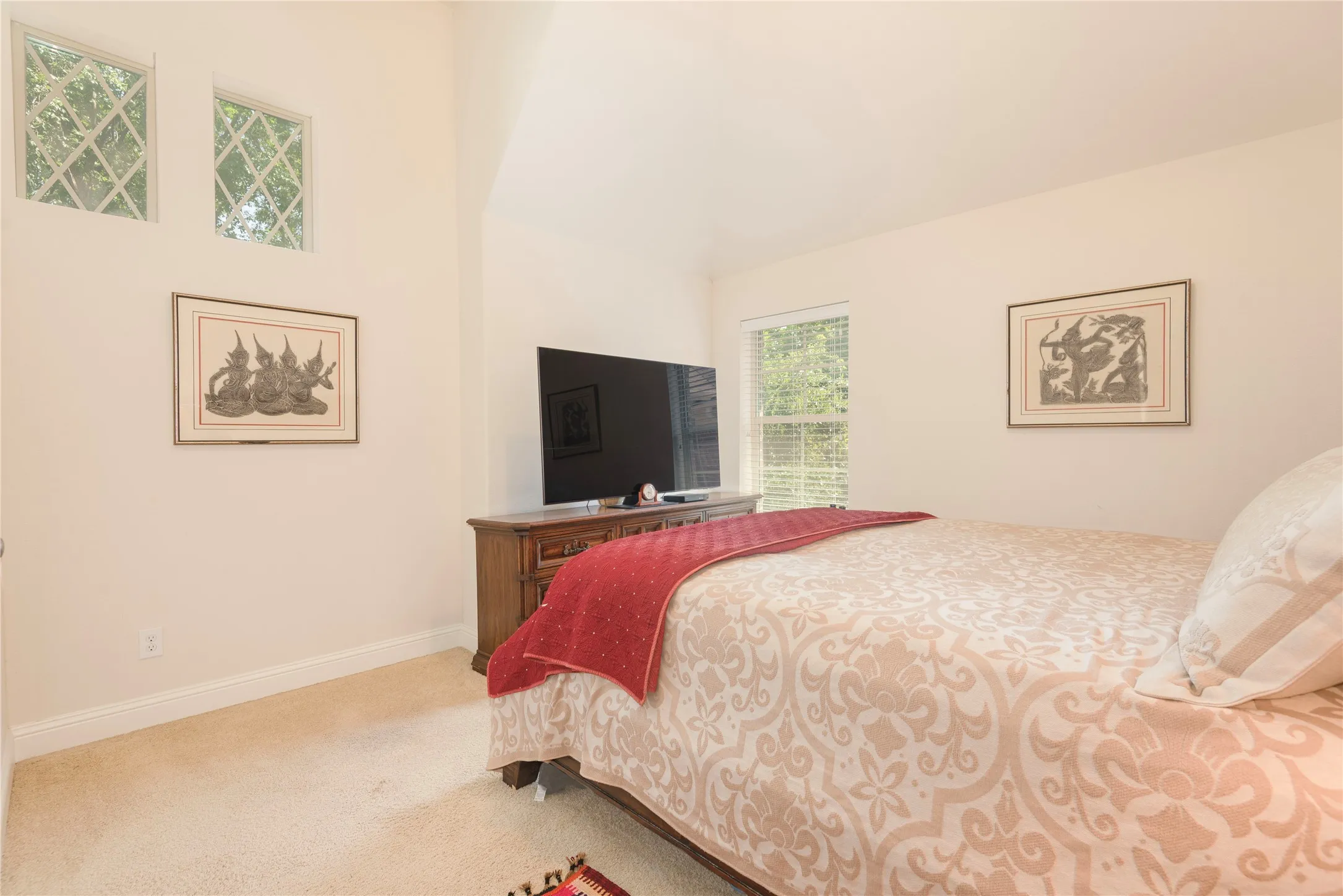 Single Family Residence For Sale in Denton County , 8320 Lindsay Gardens, The Colony, Texas 75056, 4 Bedroom, 4 Bathroom, 2 Garage spaces, 3,422 Sqft, built in 2013, mls#21370123, Real Estate Agent in The Colony, Homes For Sale in Denton county, Homes For Sale in The Colony, Realtor in The Colony Texas, Real Estate Brokerage Independent Realty Texas, Luminita Cordes Realtor