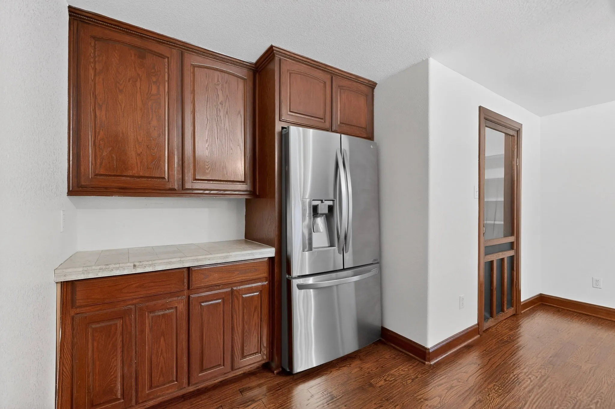 Single Family Residence For Sale in Johnson County , 1880 Houston Road, Burleson, Texas 76028, 4 Bedroom, 3 Bathroom, Garage spaces, 2,836 Sqft, built in 1975, mls#21367809, Real Estate Agent in Burleson, Homes For Sale in Johnson county, Homes For Sale in Burleson, Realtor in Burleson Texas, Real Estate Brokerage Independent Realty Texas, Luminita Cordes Realtor