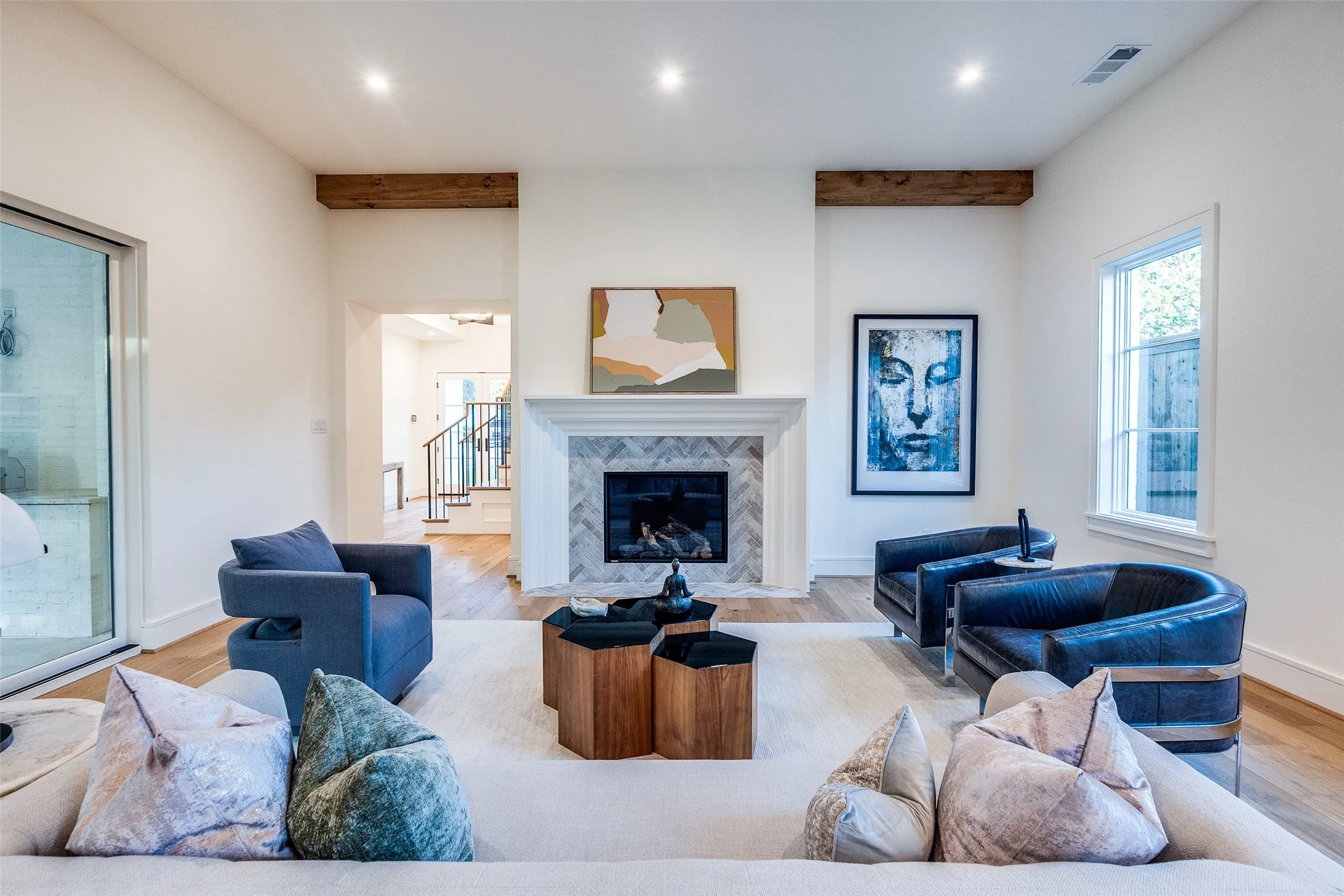 Single Family Residence For Sale in Dallas County , 3935 Hawick Lane, Dallas, Texas 75220, 5 Bedroom, 6 Bathroom, 3 Garage spaces, 4,435 Sqft, built in 2025, mls#21367392, Real Estate Agent in Dallas, Homes For Sale in Dallas county, Homes For Sale in Dallas, Realtor in Dallas Texas, Real Estate Brokerage Independent Realty Texas, Luminita Cordes Realtor
