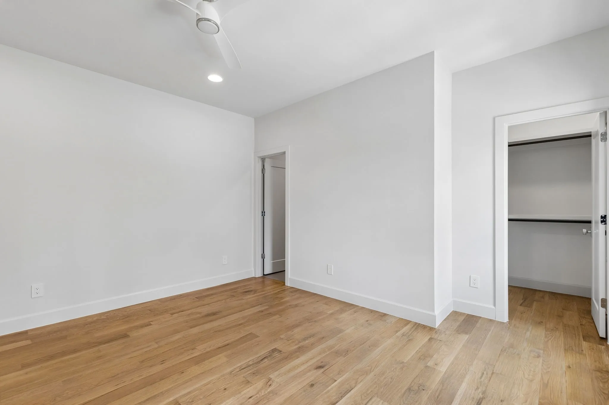 Townhouse For Sale in Tarrant County , 76 Cortes Drive, Westlake, Texas 76262, 3 Bedroom, 4 Bathroom, 2 Garage spaces, 3,107 Sqft, built in 2023, mls#21367995, Real Estate Agent in Westlake, Homes For Sale in Tarrant county, Homes For Sale in Westlake, Realtor in Westlake Texas, Real Estate Brokerage Independent Realty Texas, Luminita Cordes Realtor