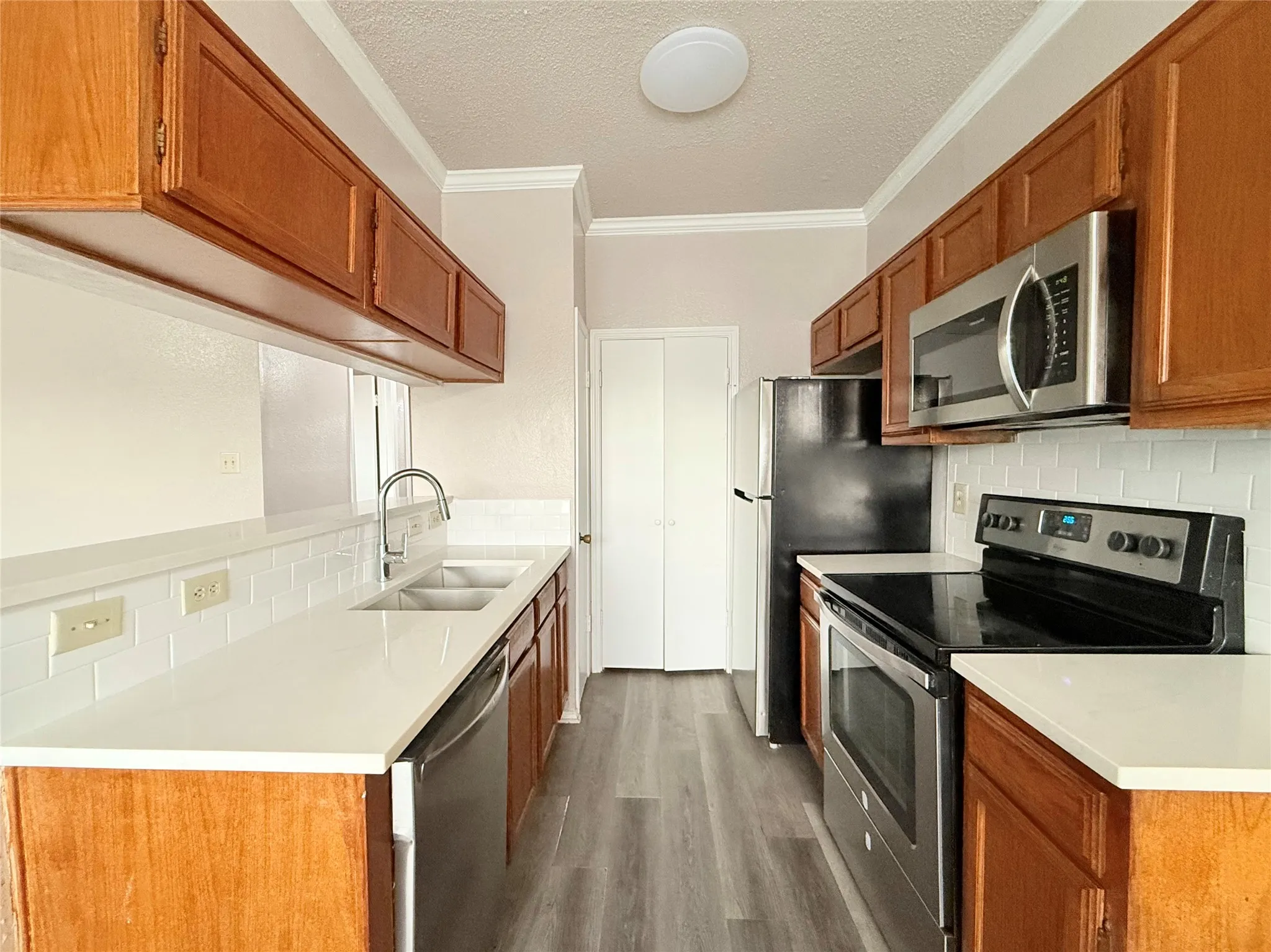 Condominium For Rent in Dallas County , 4115 Esters Road 704, Irving, Texas 75038, 2 Bedroom, 2 Bathroom, Garage spaces, 907 Sqft, built in 1984, mls#21370122, Real Estate Agent in Irving, Homes For Rent in Dallas county, Homes For Rent in Irving, Realtor in Irving Texas, Real Estate Brokerage Independent Realty Texas, Luminita Cordes Realtor