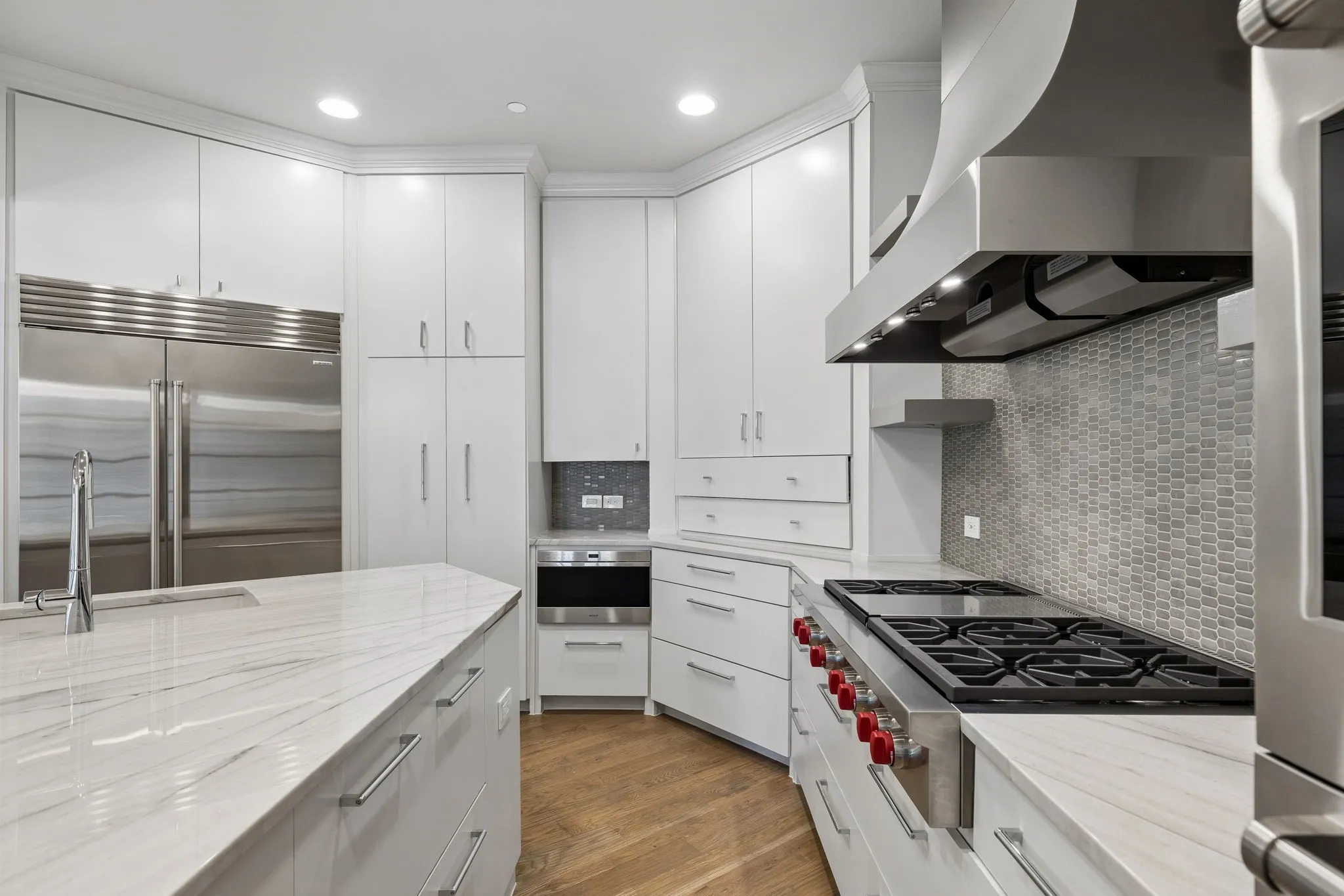 Townhouse For Sale in Tarrant County , 74 Cortes Drive, Westlake, Texas 76262, 4 Bedroom, 5 Bathroom, 2 Garage spaces, 3,550 Sqft, built in 2023, mls#21367895, Real Estate Agent in Westlake, Homes For Sale in Tarrant county, Homes For Sale in Westlake, Realtor in Westlake Texas, Real Estate Brokerage Independent Realty Texas, Luminita Cordes Realtor