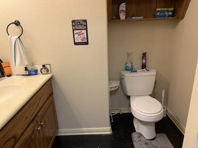 Apartment For Sale in Mc Lennan County , 105 S Pearl Street, Mart, Texas 76664, 3 Bedroom, 2 Bathroom, Garage spaces, 2,000 Sqft, built in 1935, mls#21370184, Real Estate Agent in Mart, Homes For Sale in Mc Lennan county, Homes For Sale in Mart, Realtor in Mart Texas, Real Estate Brokerage Independent Realty Texas, Luminita Cordes Realtor