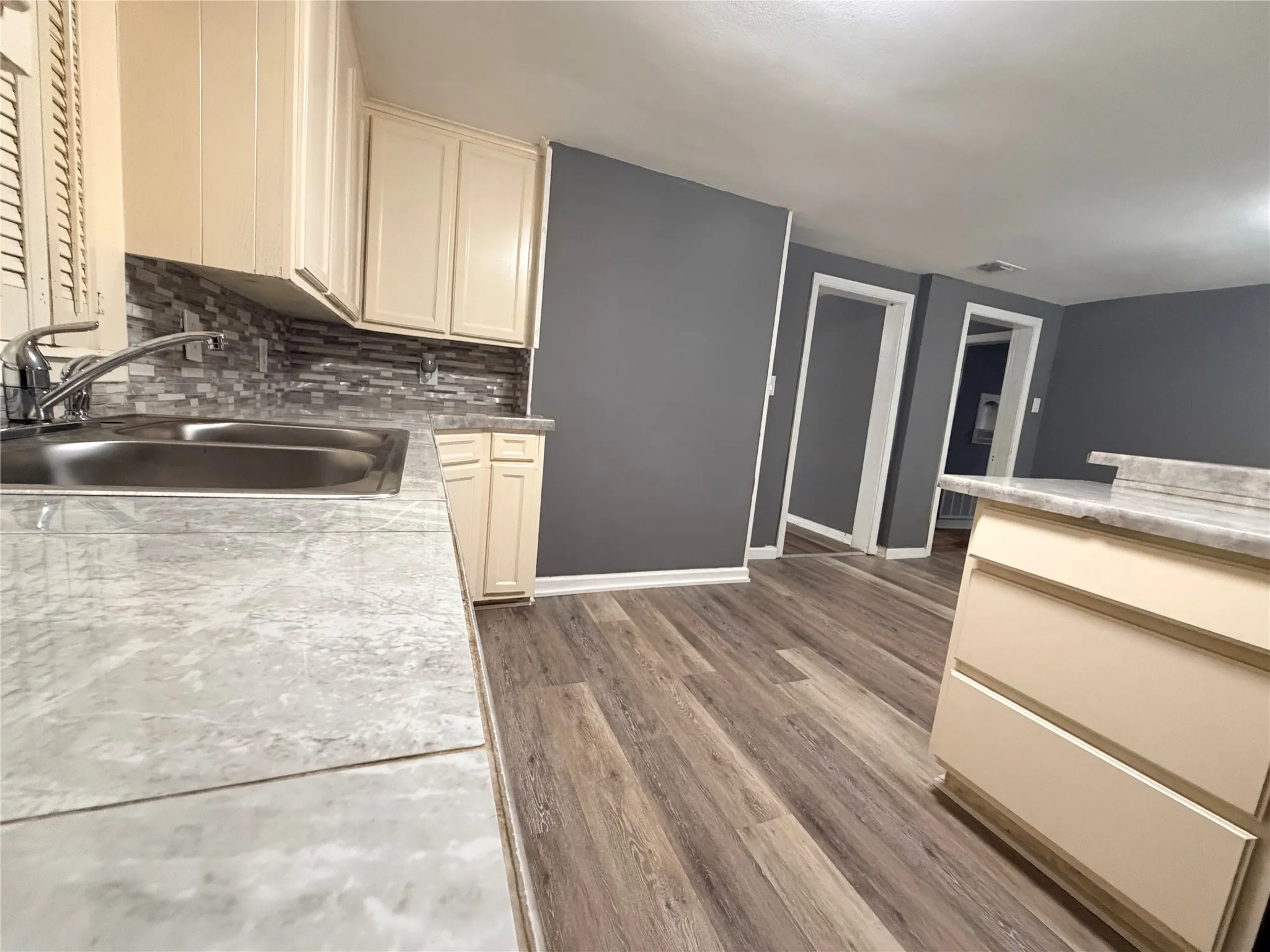 Single Family Residence For Sale in Camp County , 226 County Road 4244, Pittsburg, Texas 75686, 4 Bedroom, 2 Bathroom, 1 Garage spaces, 2,536 Sqft, built in 1958, mls#21369874, Real Estate Agent in Pittsburg, Homes For Sale in Camp county, Homes For Sale in Pittsburg, Realtor in Pittsburg Texas, Real Estate Brokerage Independent Realty Texas, Luminita Cordes Realtor