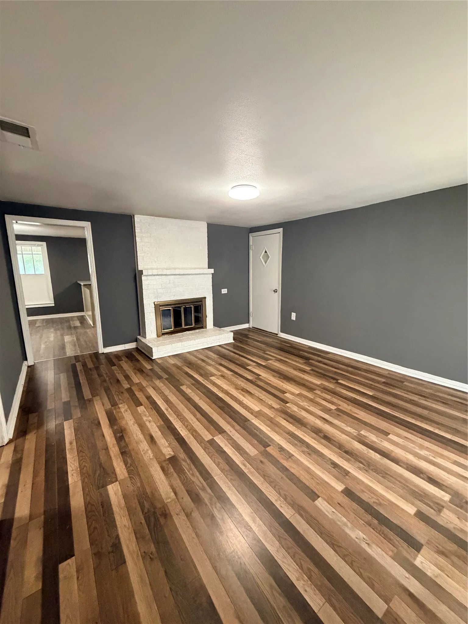 Single Family Residence For Sale in Camp County , 226 County Road 4244, Pittsburg, Texas 75686, 4 Bedroom, 2 Bathroom, 1 Garage spaces, 2,536 Sqft, built in 1958, mls#21369874, Real Estate Agent in Pittsburg, Homes For Sale in Camp county, Homes For Sale in Pittsburg, Realtor in Pittsburg Texas, Real Estate Brokerage Independent Realty Texas, Luminita Cordes Realtor
