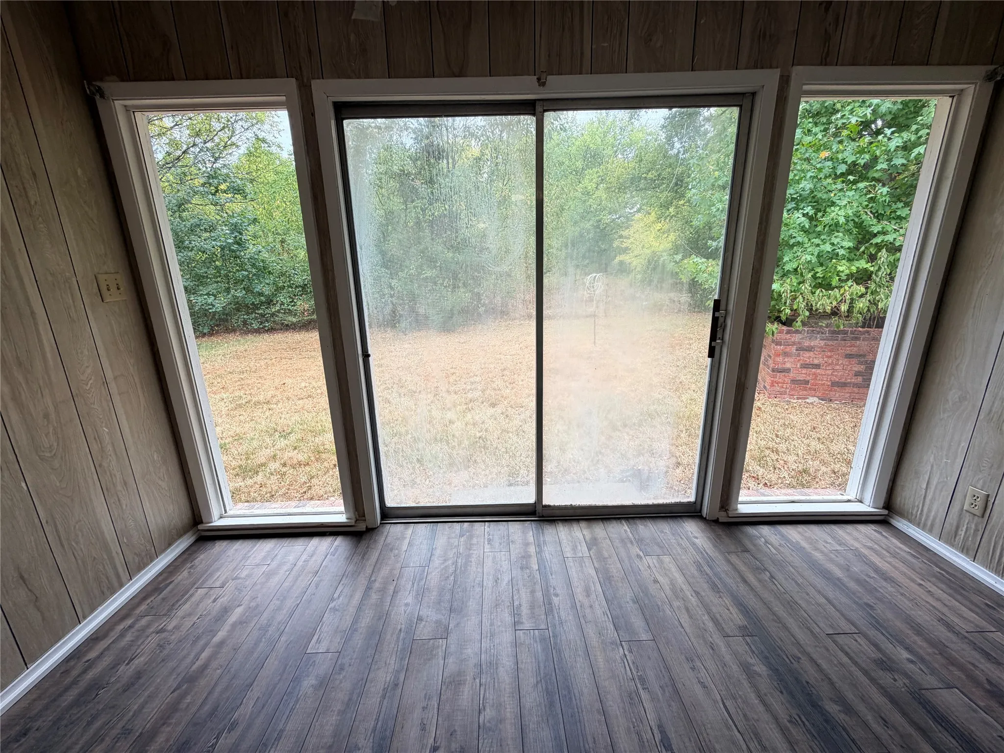 Single Family Residence For Sale in Camp County , 226 County Road 4244, Pittsburg, Texas 75686, 4 Bedroom, 2 Bathroom, 1 Garage spaces, 2,536 Sqft, built in 1958, mls#21369874, Real Estate Agent in Pittsburg, Homes For Sale in Camp county, Homes For Sale in Pittsburg, Realtor in Pittsburg Texas, Real Estate Brokerage Independent Realty Texas, Luminita Cordes Realtor