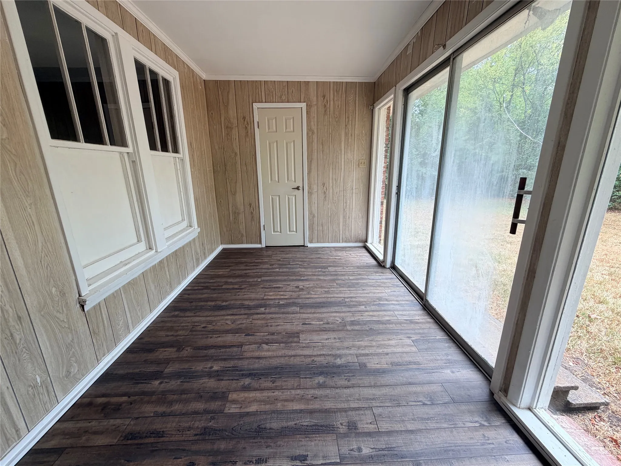 Single Family Residence For Sale in Camp County , 226 County Road 4244, Pittsburg, Texas 75686, 4 Bedroom, 2 Bathroom, 1 Garage spaces, 2,536 Sqft, built in 1958, mls#21369874, Real Estate Agent in Pittsburg, Homes For Sale in Camp county, Homes For Sale in Pittsburg, Realtor in Pittsburg Texas, Real Estate Brokerage Independent Realty Texas, Luminita Cordes Realtor