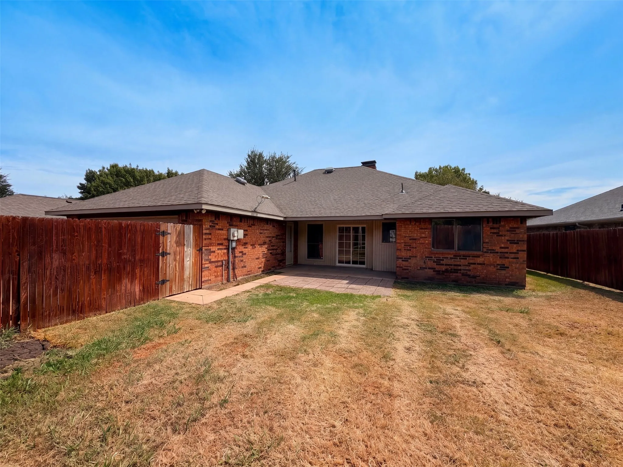 Single Family Residence For Sale in Collin County , 512 W Jefferson Street, Wylie, Texas 75098, 3 Bedroom, 2 Bathroom, 2 Garage spaces, 2,014 Sqft, built in 1986, mls#21370208, Real Estate Agent in Wylie, Homes For Sale in Collin county, Homes For Sale in Wylie, Realtor in Wylie Texas, Real Estate Brokerage Independent Realty Texas, Luminita Cordes Realtor