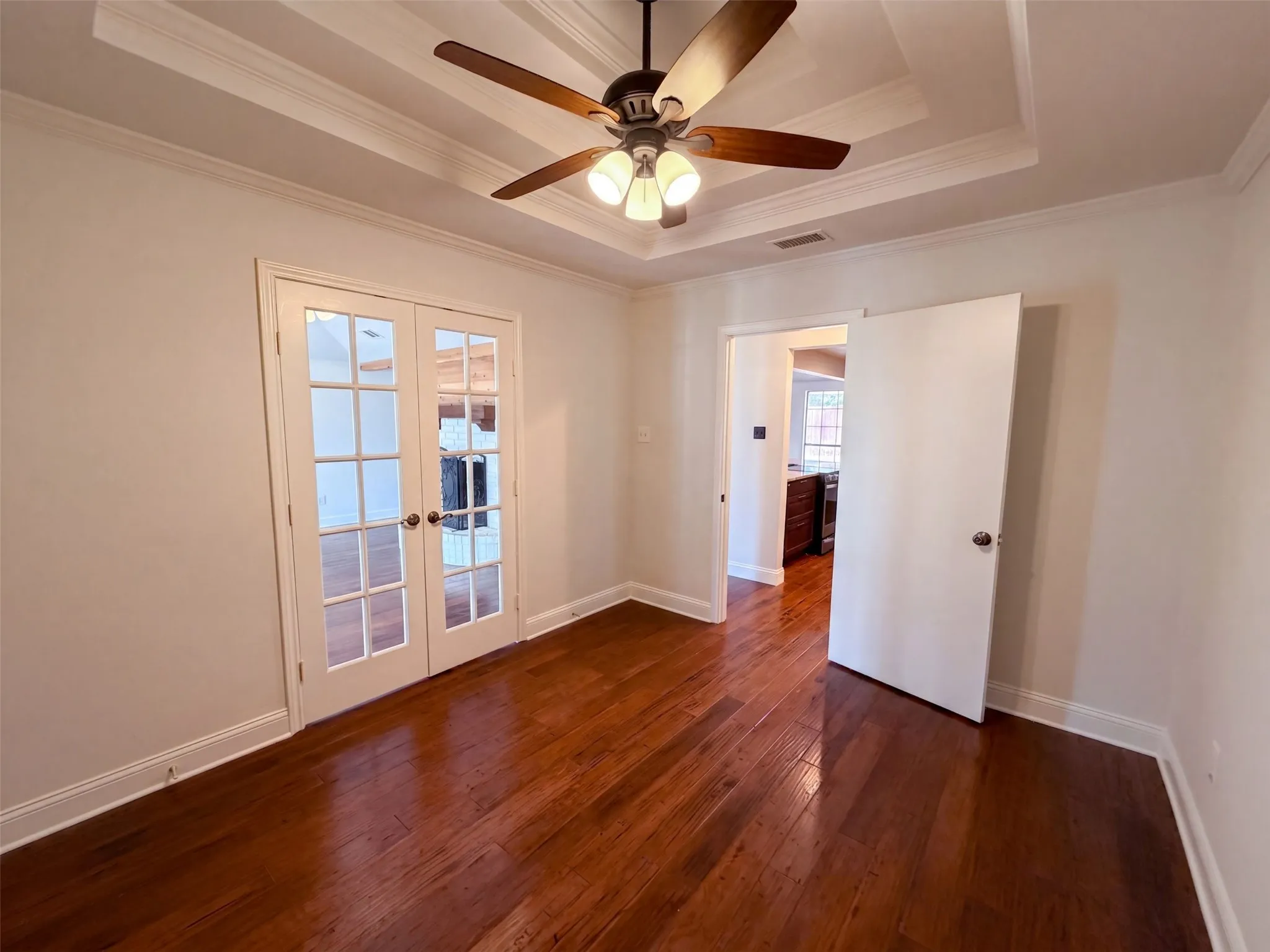 Single Family Residence For Sale in Collin County , 512 W Jefferson Street, Wylie, Texas 75098, 3 Bedroom, 2 Bathroom, 2 Garage spaces, 2,014 Sqft, built in 1986, mls#21370208, Real Estate Agent in Wylie, Homes For Sale in Collin county, Homes For Sale in Wylie, Realtor in Wylie Texas, Real Estate Brokerage Independent Realty Texas, Luminita Cordes Realtor