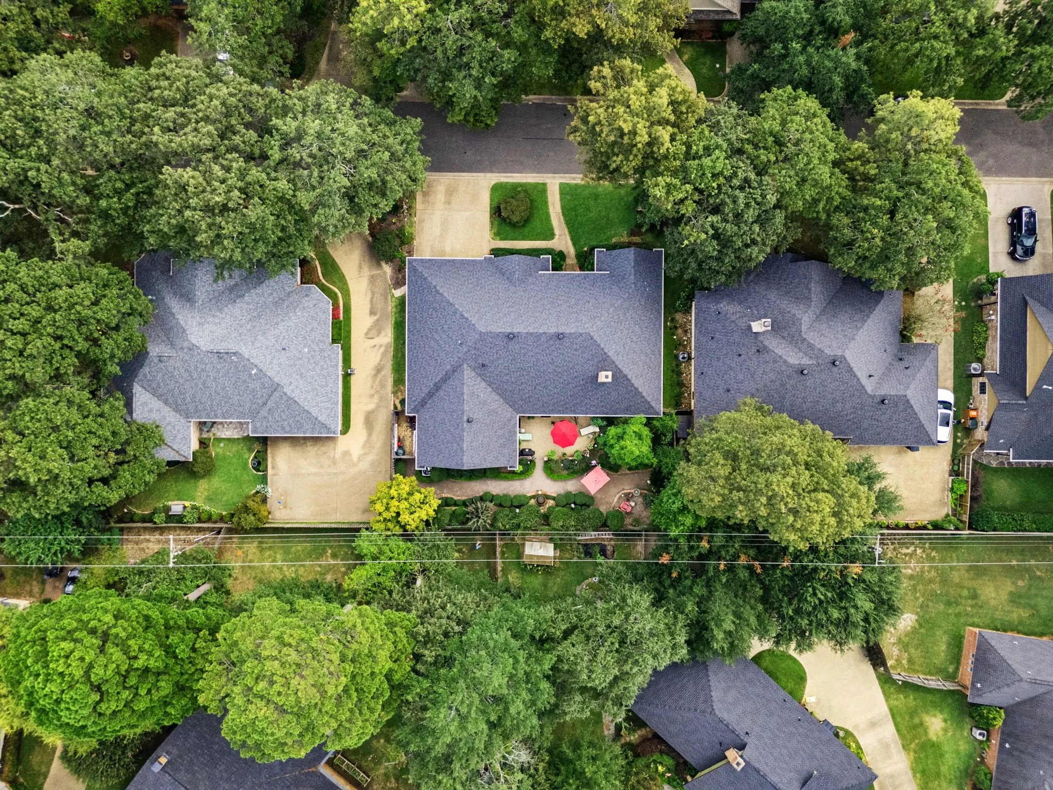 Single Family Residence For Sale in Smith County , 3621 Rock Creek Drive, Tyler, Texas 75707, 4 Bedroom, 2 Bathroom, 2 Garage spaces, 2,414 Sqft, built in 1996, mls#21370219, Real Estate Agent in Tyler, Homes For Sale in Smith county, Homes For Sale in Tyler, Realtor in Tyler Texas, Real Estate Brokerage Independent Realty Texas, Luminita Cordes Realtor
