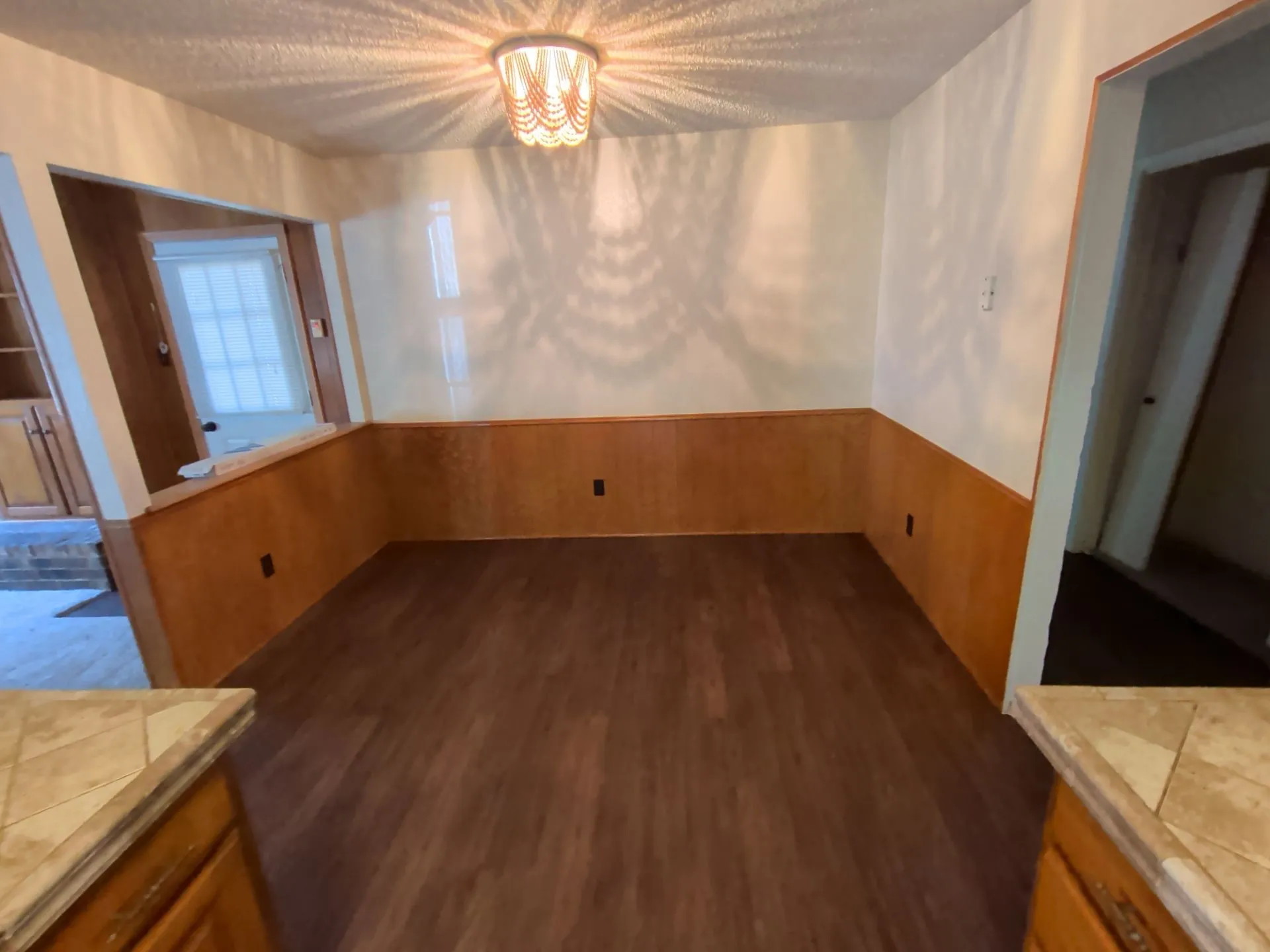Single Family Residence For Rent in Tarrant County , 5541 Wood View Street, North Richland Hills, Texas 76180, 3 Bedroom, 2 Bathroom, 2 Garage spaces, 2,042 Sqft, built in 1980, mls#21370068, Real Estate Agent in North Richland Hills, Homes For Rent in Tarrant county, Homes For Rent in North Richland Hills, Realtor in North Richland Hills Texas, Real Estate Brokerage Independent Realty Texas, Luminita Cordes Realtor