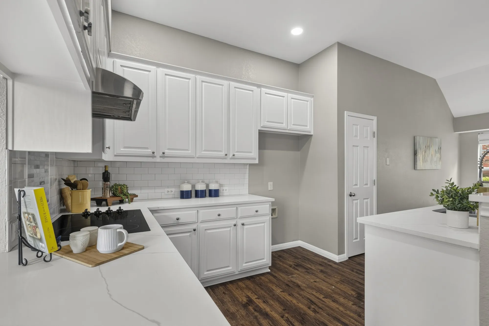 Single Family Residence For Sale in Collin County , 529 Colgate Drive, Allen, Texas 75013, 4 Bedroom, 3 Bathroom, 2 Garage spaces, 2,370 Sqft, built in 1997, mls#21369058, Real Estate Agent in Allen, Homes For Sale in Collin county, Homes For Sale in Allen, Realtor in Allen Texas, Real Estate Brokerage Independent Realty Texas, Luminita Cordes Realtor