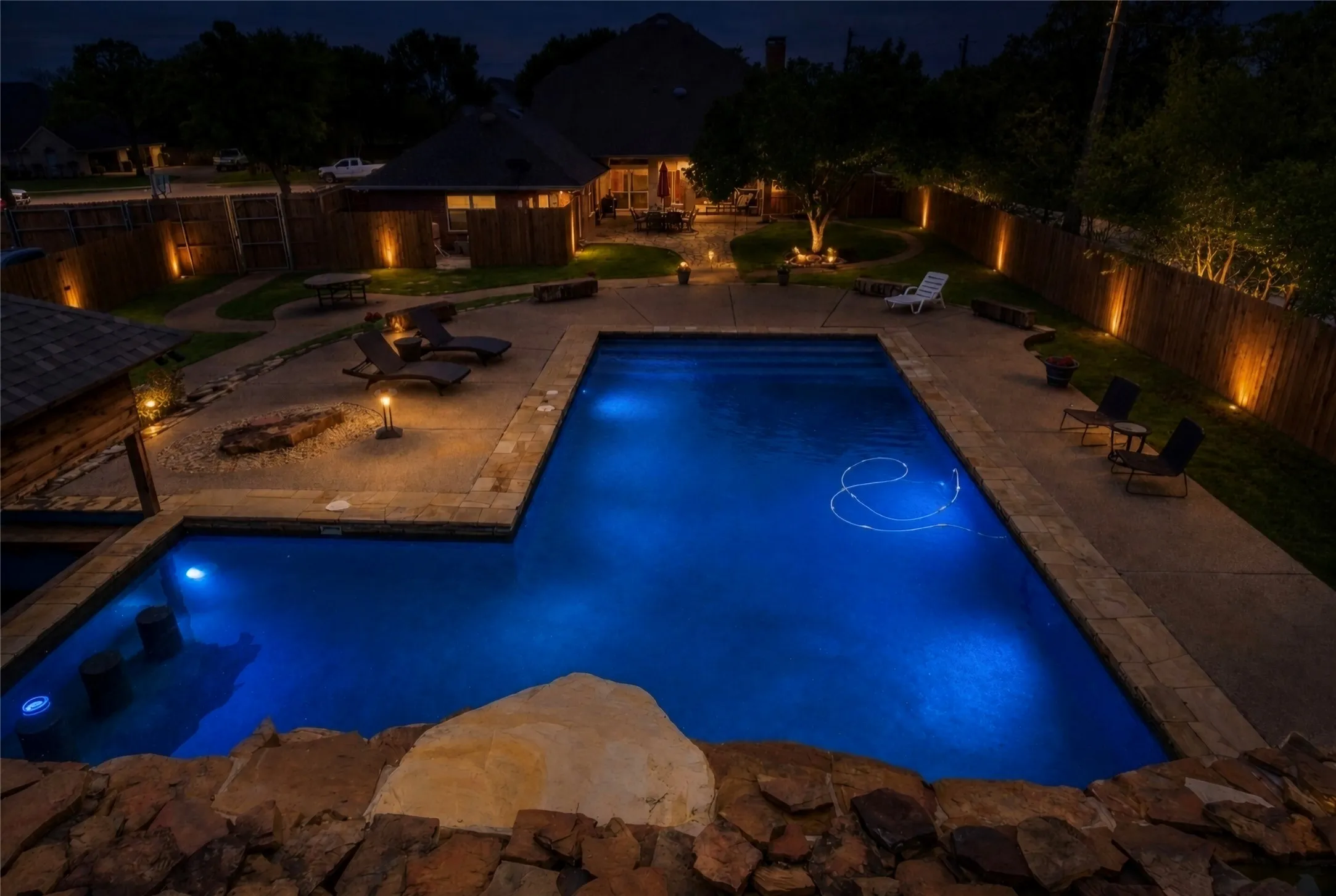 Single Family Residence For Sale in Tarrant County , 1601 VILLAGE Trail, Keller, Texas 76248, 4 Bedroom, 3 Bathroom, 3 Garage spaces, 3,060 Sqft, built in 1992, mls#21364350, Real Estate Agent in Keller, Homes For Sale in Tarrant county, Homes For Sale in Keller, Realtor in Keller Texas, Real Estate Brokerage Independent Realty Texas, Luminita Cordes Realtor
