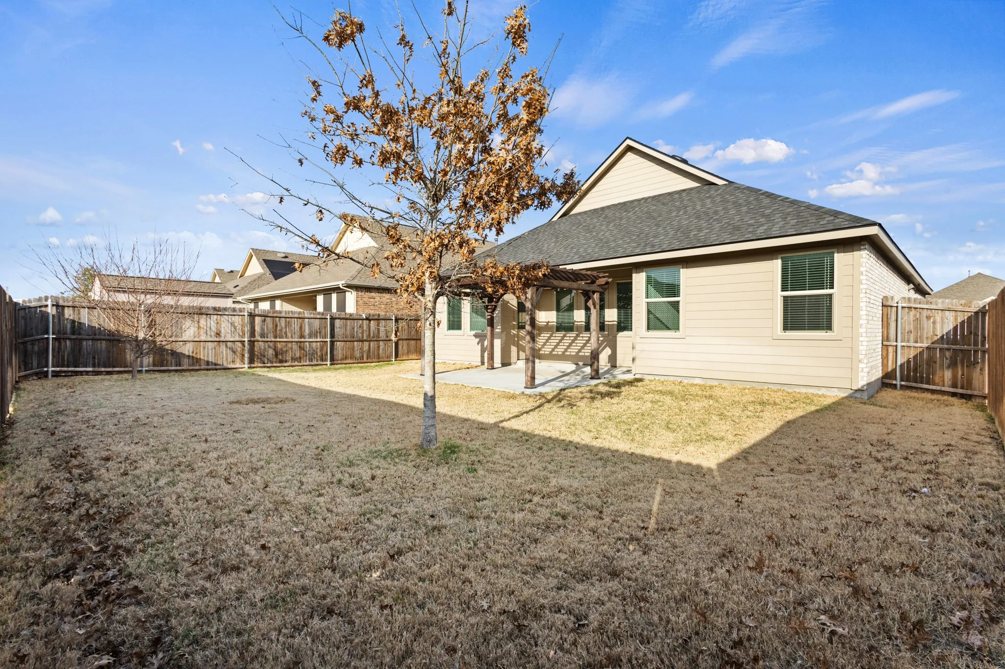 Single Family Residence For Rent in Rockwall County , 835 Sitwell Drive, Fate, Texas 75087, 4 Bedroom, 2 Bathroom, 2 Garage spaces, 1,838 Sqft, built in 2021, mls#21370234, Real Estate Agent in Fate, Homes For Rent in Rockwall county, Homes For Rent in Fate, Realtor in Fate Texas, Real Estate Brokerage Independent Realty Texas, Luminita Cordes Realtor