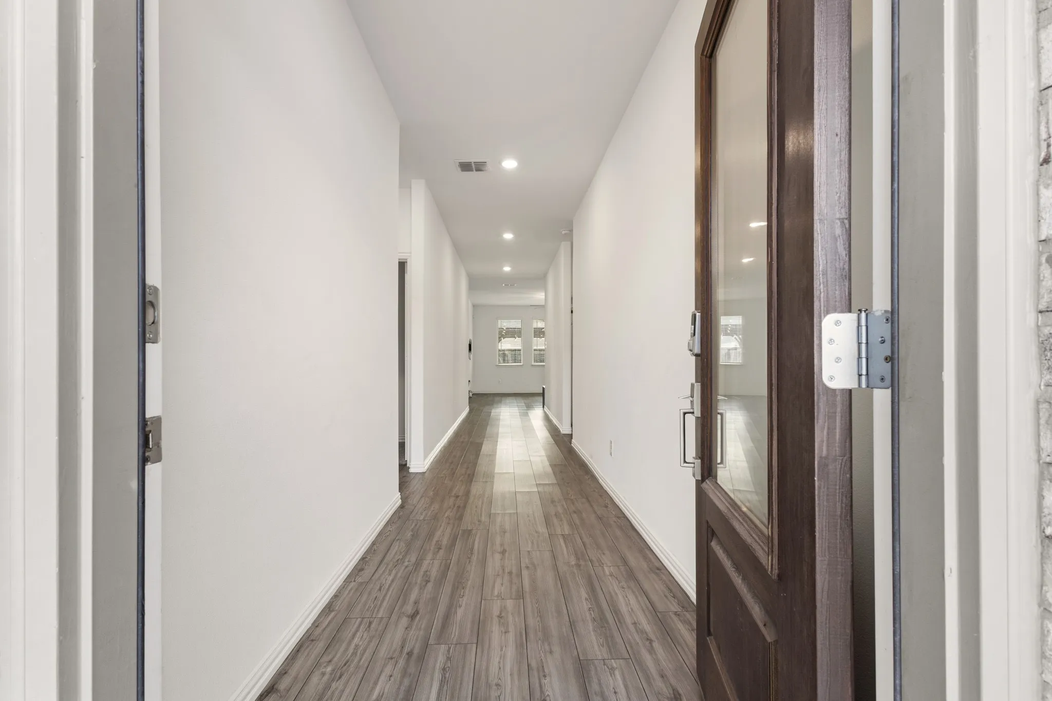 Single Family Residence For Rent in Rockwall County , 835 Sitwell Drive, Fate, Texas 75087, 4 Bedroom, 2 Bathroom, 2 Garage spaces, 1,838 Sqft, built in 2021, mls#21370234, Real Estate Agent in Fate, Homes For Rent in Rockwall county, Homes For Rent in Fate, Realtor in Fate Texas, Real Estate Brokerage Independent Realty Texas, Luminita Cordes Realtor
