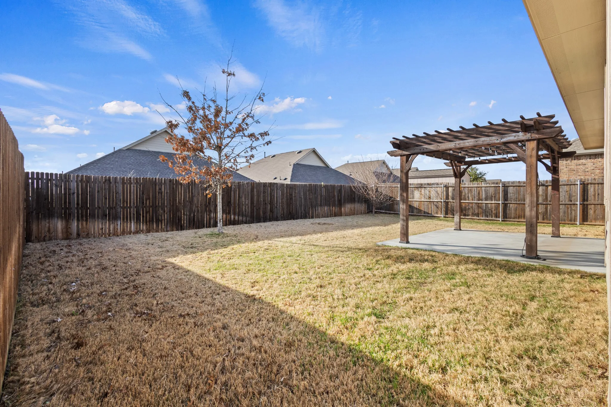 Single Family Residence For Rent in Rockwall County , 835 Sitwell Drive, Fate, Texas 75087, 4 Bedroom, 2 Bathroom, 2 Garage spaces, 1,838 Sqft, built in 2021, mls#21370234, Real Estate Agent in Fate, Homes For Rent in Rockwall county, Homes For Rent in Fate, Realtor in Fate Texas, Real Estate Brokerage Independent Realty Texas, Luminita Cordes Realtor