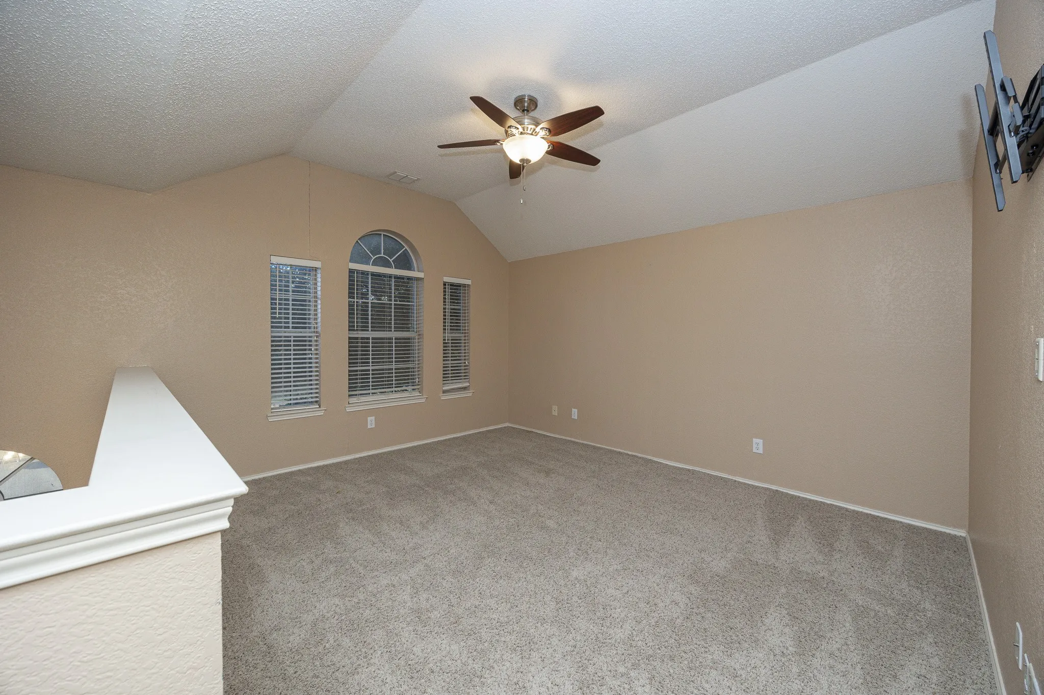 Single Family Residence For Rent in Collin County , 1427 Autumnmist Drive, Allen, Texas 75002, 4 Bedroom, 3 Bathroom, 2 Garage spaces, 2,630 Sqft, built in 1999, mls#21369040, Real Estate Agent in Allen, Homes For Rent in Collin county, Homes For Rent in Allen, Realtor in Allen Texas, Real Estate Brokerage Independent Realty Texas, Luminita Cordes Realtor